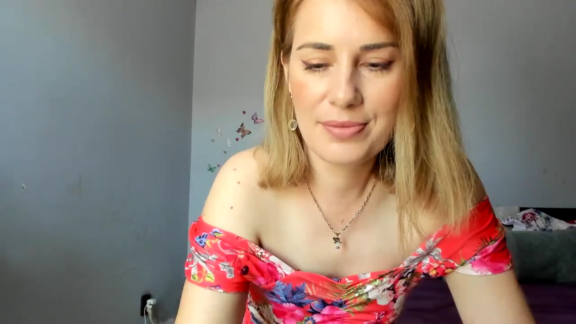 Gallery image thumbnail from PrettyWomen31's myfreecams stream on, 05/31/2024, 07:13 image 2 of 20