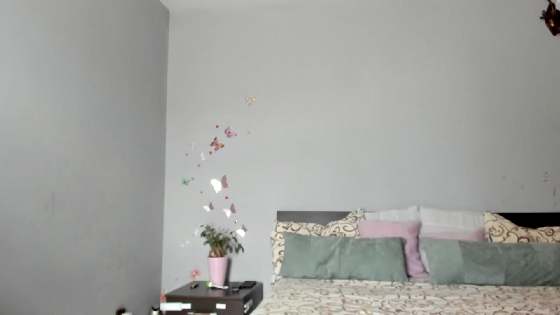 Gallery image thumbnail from PrettyWomen31's myfreecams stream on, 06/06/2024, 06:32 image 9 of 20
