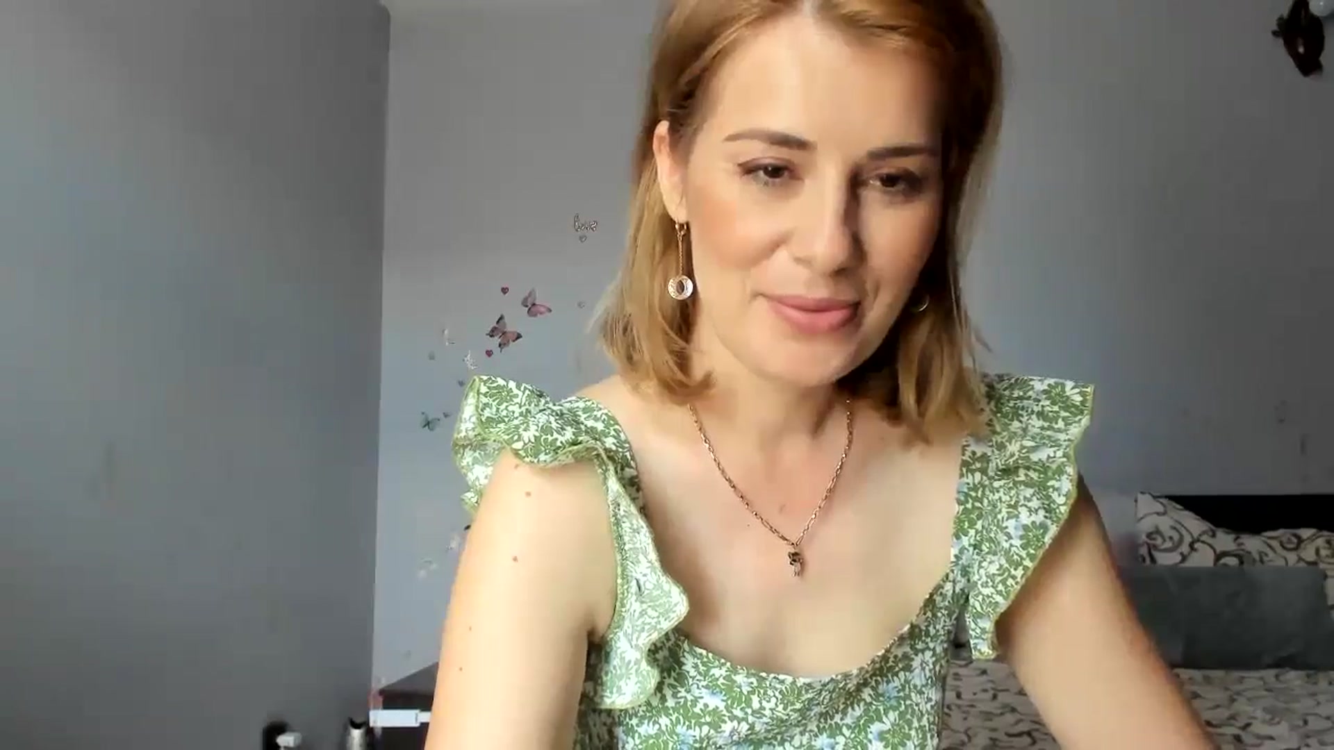 Gallery image thumbnail from PrettyWomen31's myfreecams stream on, 06/06/2024, 06:32 image 4 of 20