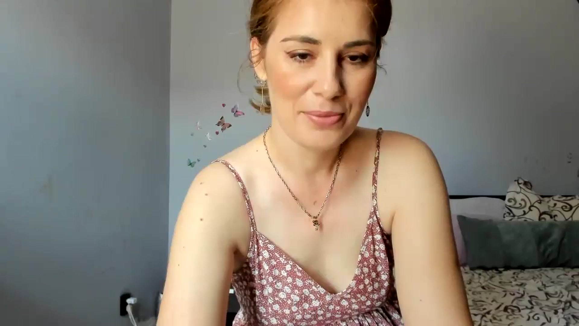 Gallery image thumbnail from PrettyWomen31's myfreecams stream on, 06/07/2024, 07:32 image 1 of 20