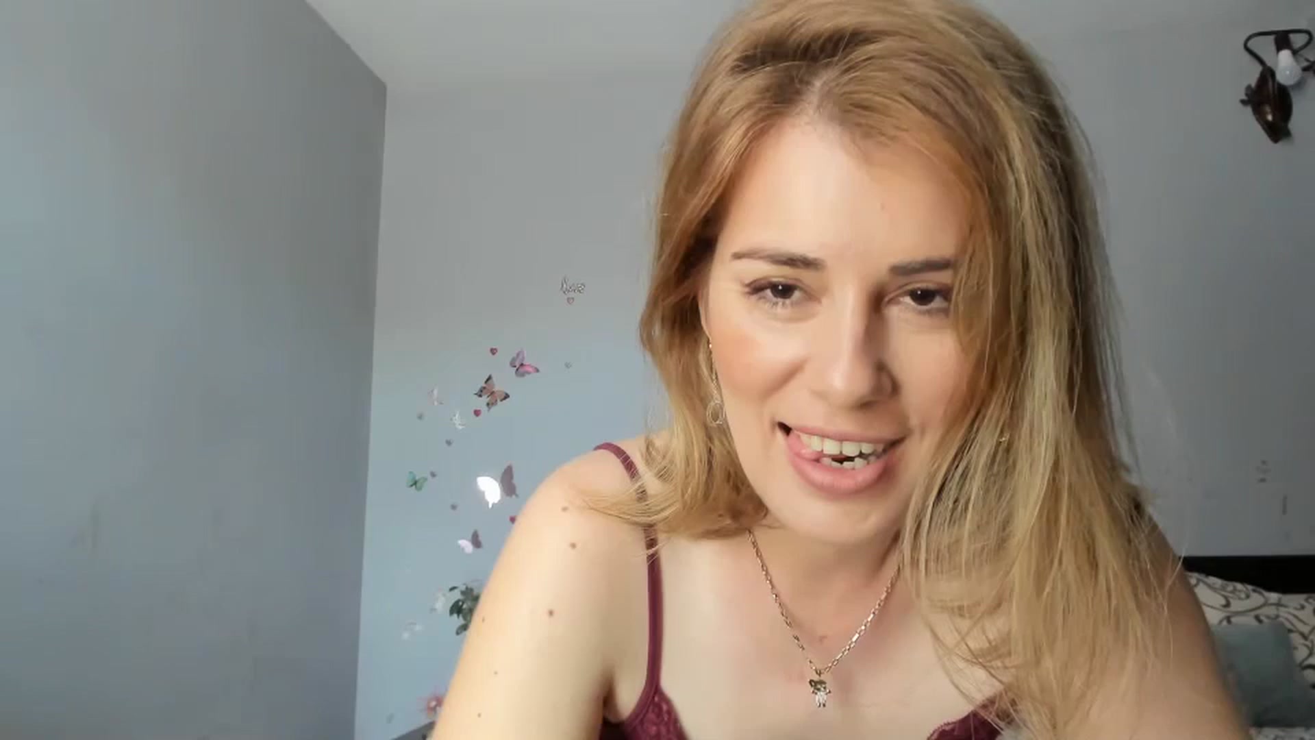 Gallery image thumbnail from PrettyWomen31's myfreecams stream on, 06/13/2024, 08:02 image 3 of 20