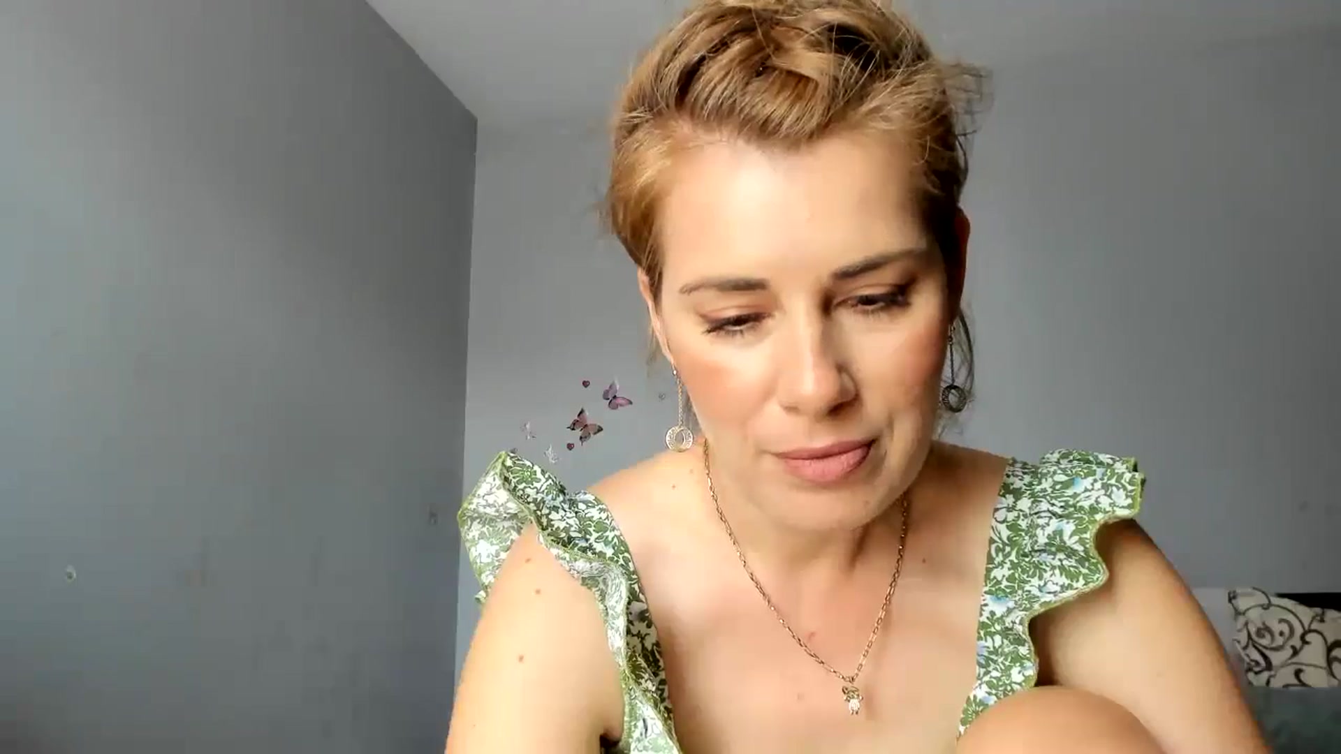 Gallery image thumbnail from PrettyWomen31's myfreecams stream on, 06/25/2024, 06:56 image 13 of 20