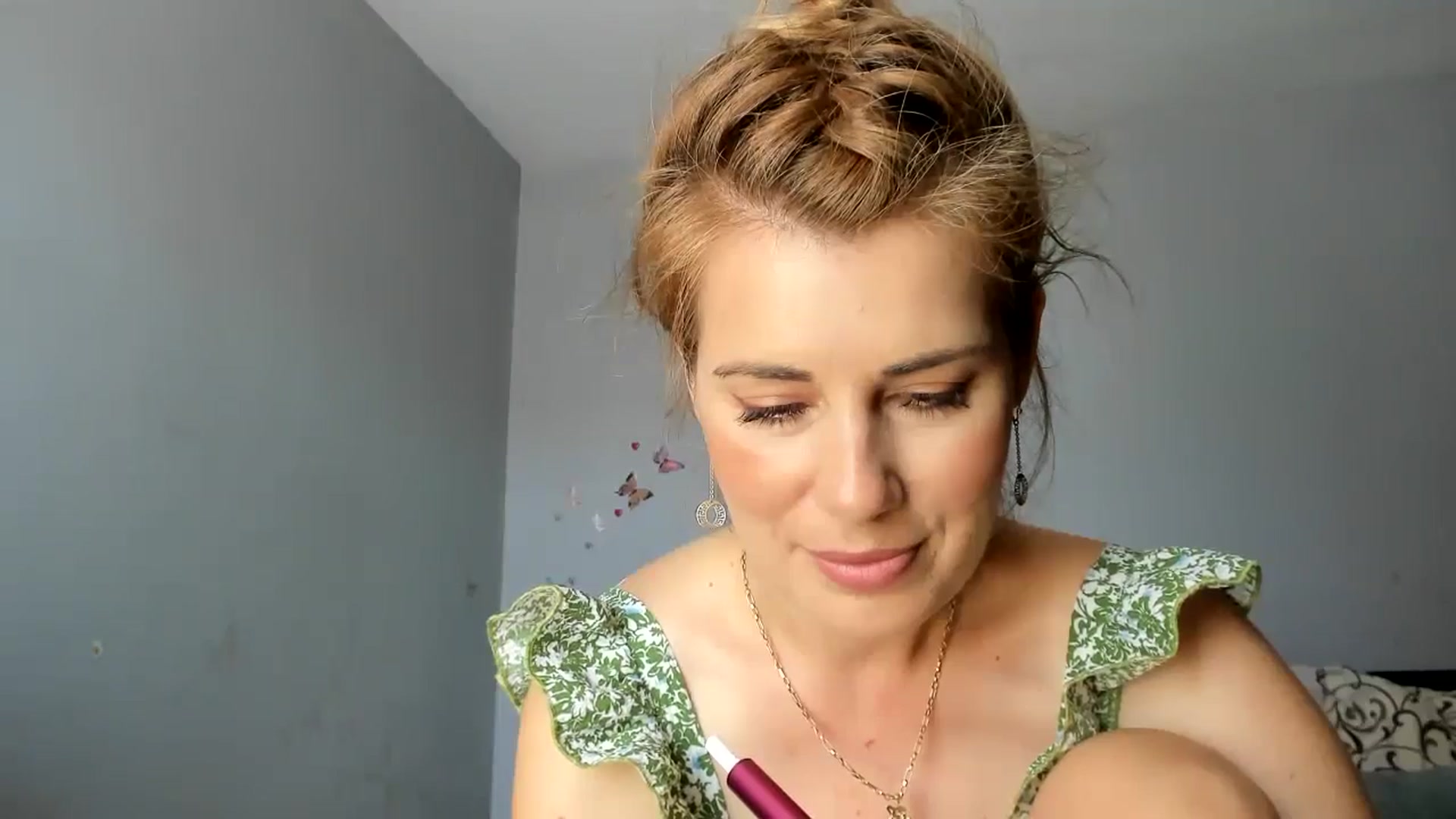 Gallery image thumbnail from PrettyWomen31's myfreecams stream on, 06/25/2024, 07:43 image 20 of 20