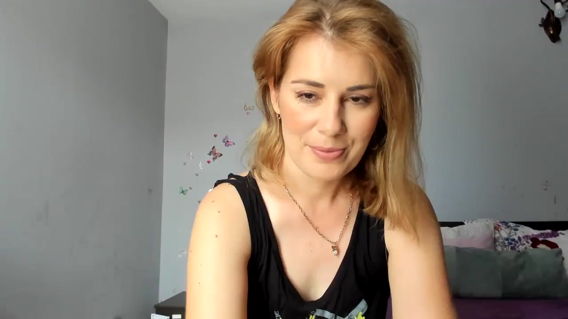 Gallery image thumbnail from PrettyWomen31's myfreecams stream on, 06/26/2024, 06:50 image 1 of 20