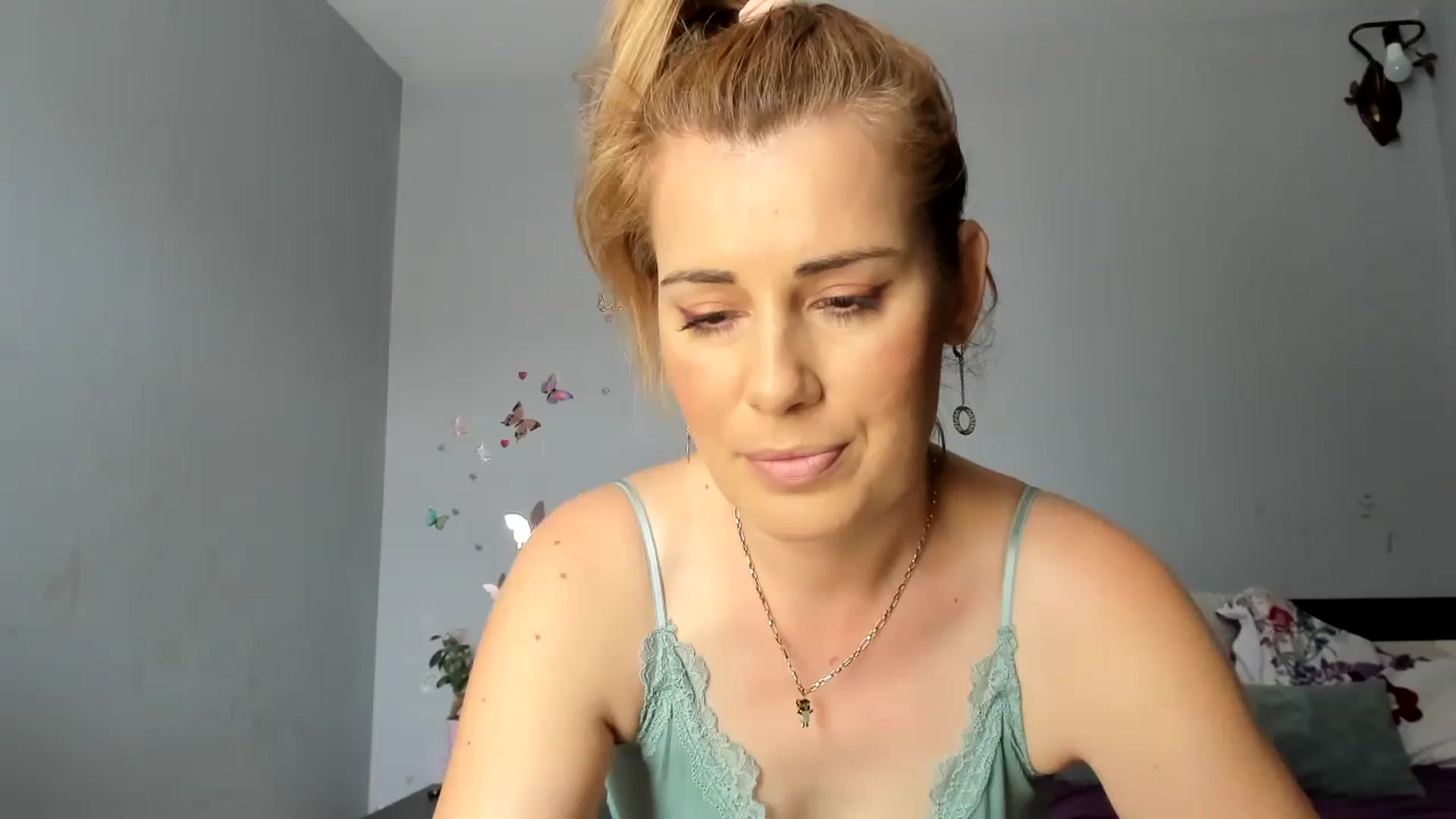 Gallery image thumbnail from PrettyWomen31's myfreecams stream on, 07/04/2024, 07:49 image 14 of 20