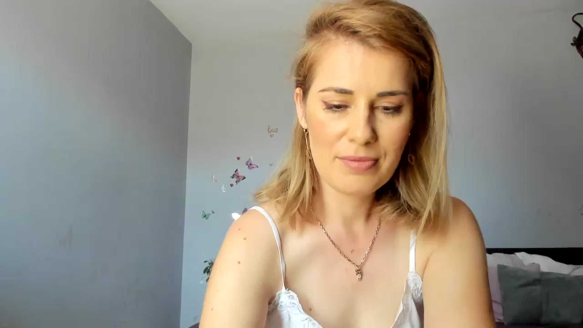 Gallery image thumbnail from PrettyWomen31's myfreecams stream on, 07/07/2024, 07:09 image 8 of 20