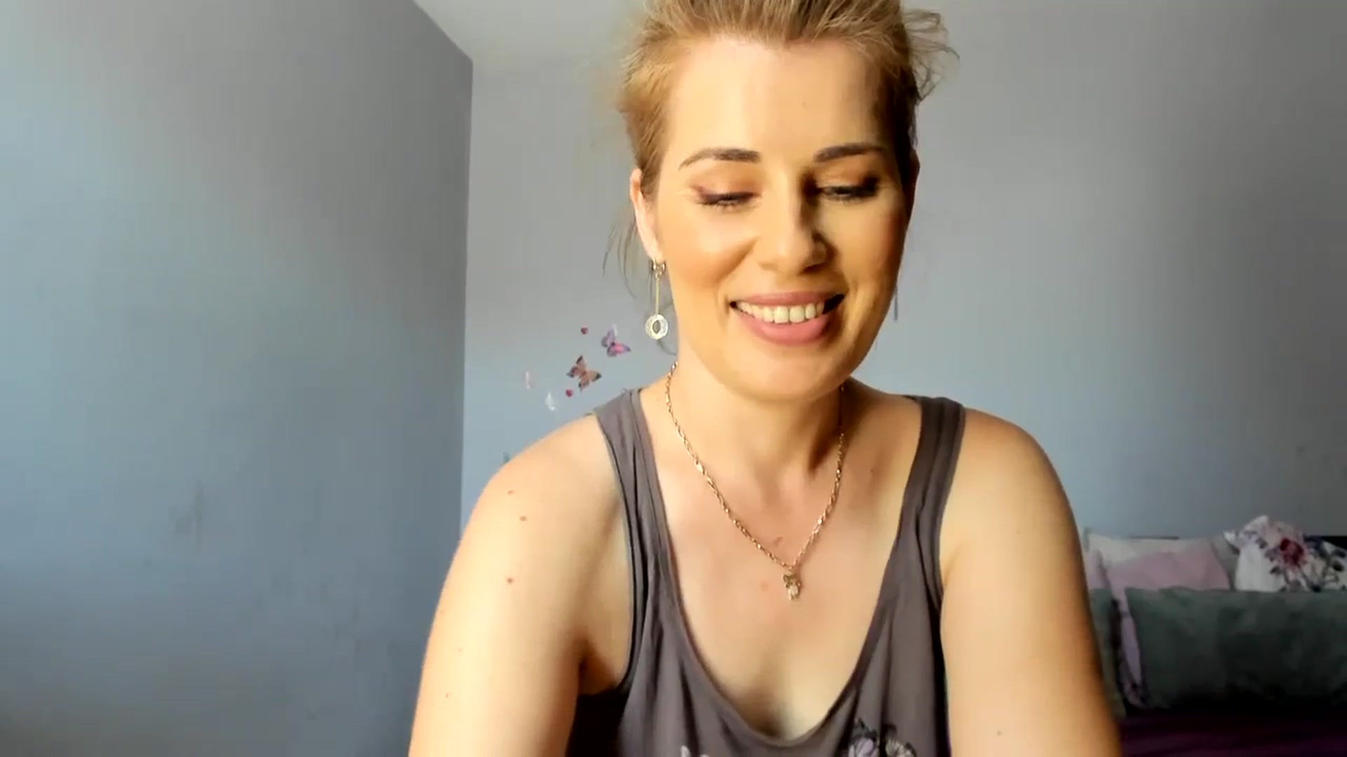 Gallery image thumbnail from PrettyWomen31's myfreecams stream on, 07/13/2024, 08:16 image 4 of 20