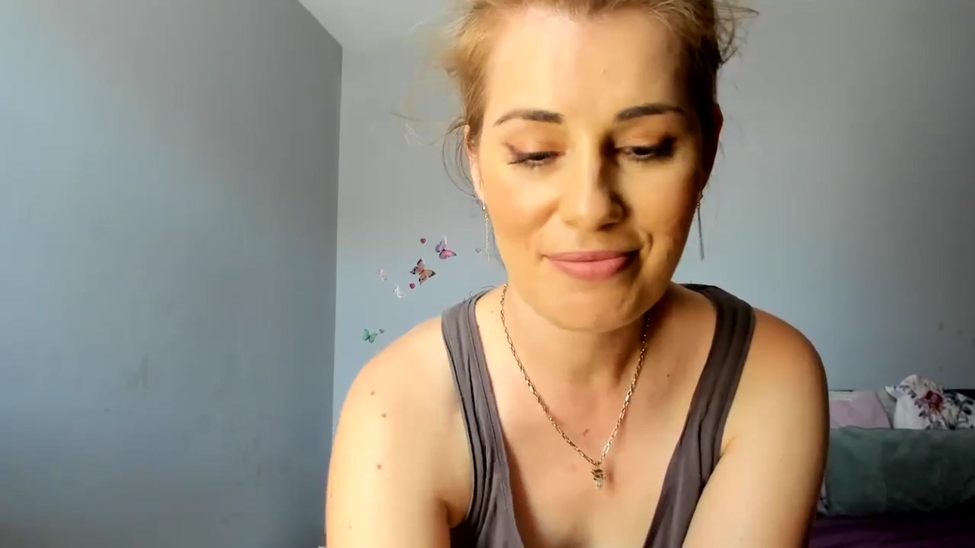 Gallery image thumbnail from PrettyWomen31's myfreecams stream on, 07/13/2024, 08:16 image 8 of 20
