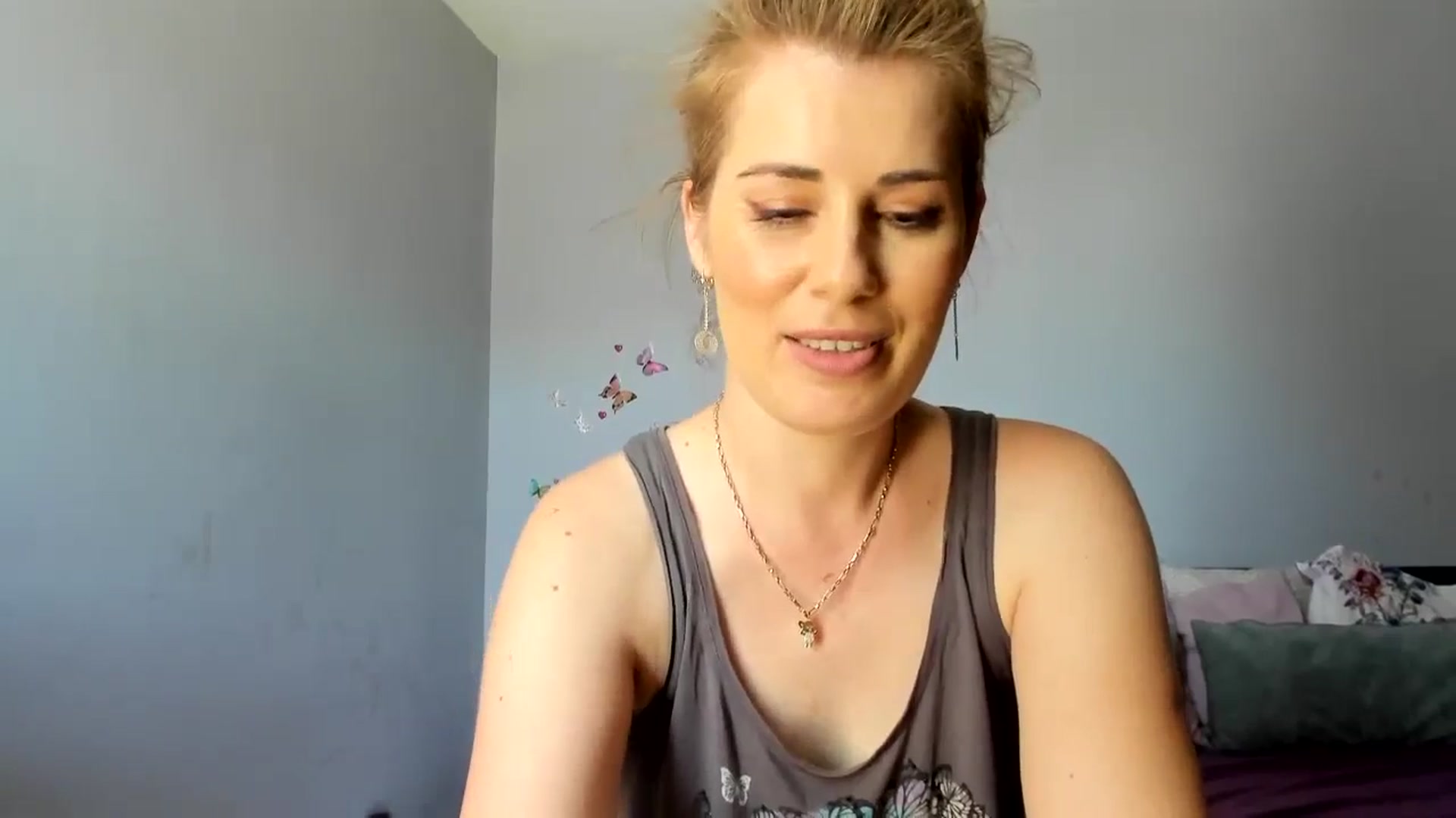 Gallery image thumbnail from PrettyWomen31's myfreecams stream on, 07/13/2024, 08:16 image 17 of 20