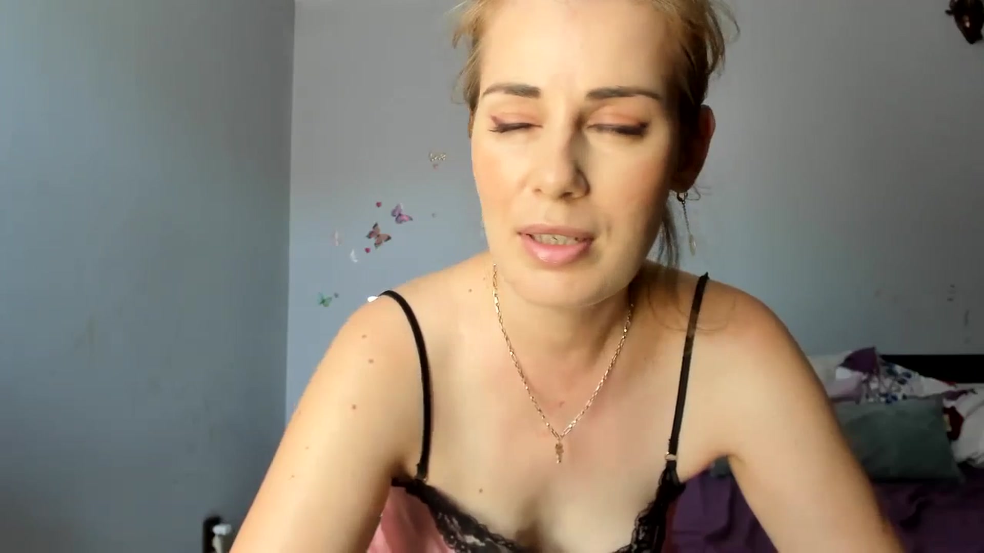 Gallery image thumbnail from PrettyWomen31's myfreecams stream on, 07/14/2024, 07:51 image 15 of 20