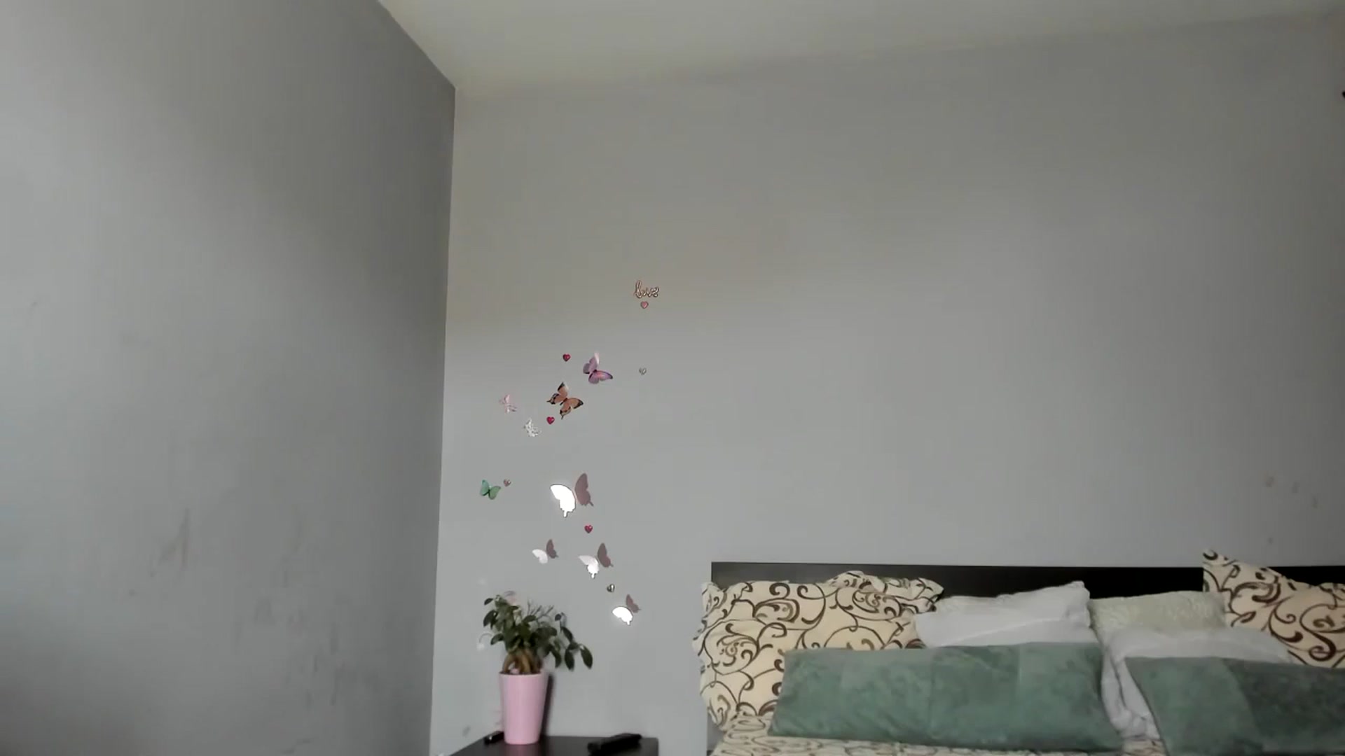 Gallery image thumbnail from PrettyWomen31's myfreecams stream on, 07/17/2024, 07:28 image 10 of 20