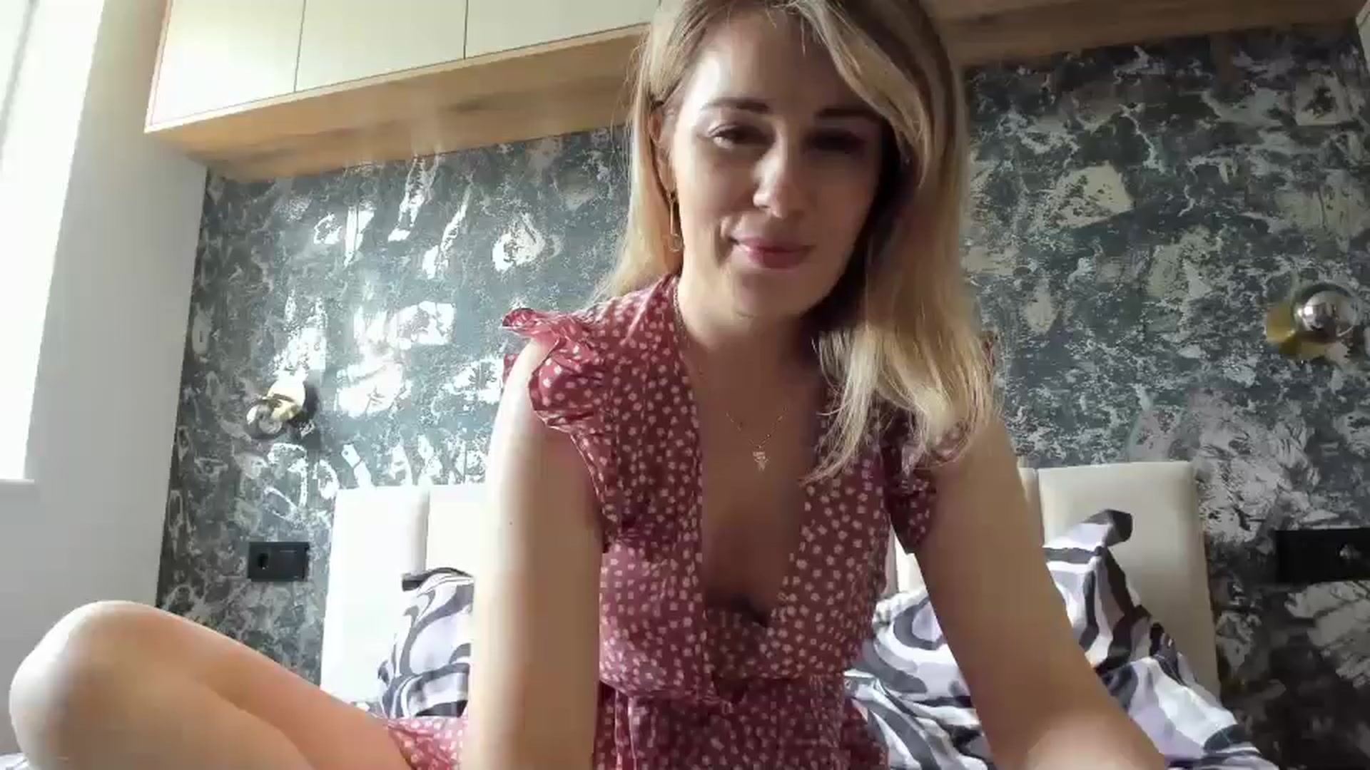 Gallery image thumbnail from PrettyWomen31's myfreecams stream on, 06/06/2025, 09:13 image 8 of 20