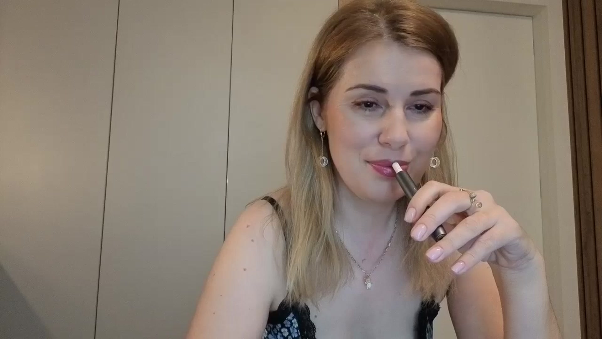Gallery image thumbnail from PrettyWomen31's myfreecams stream on, 01/26/2026, 07:53 image 3 of 20