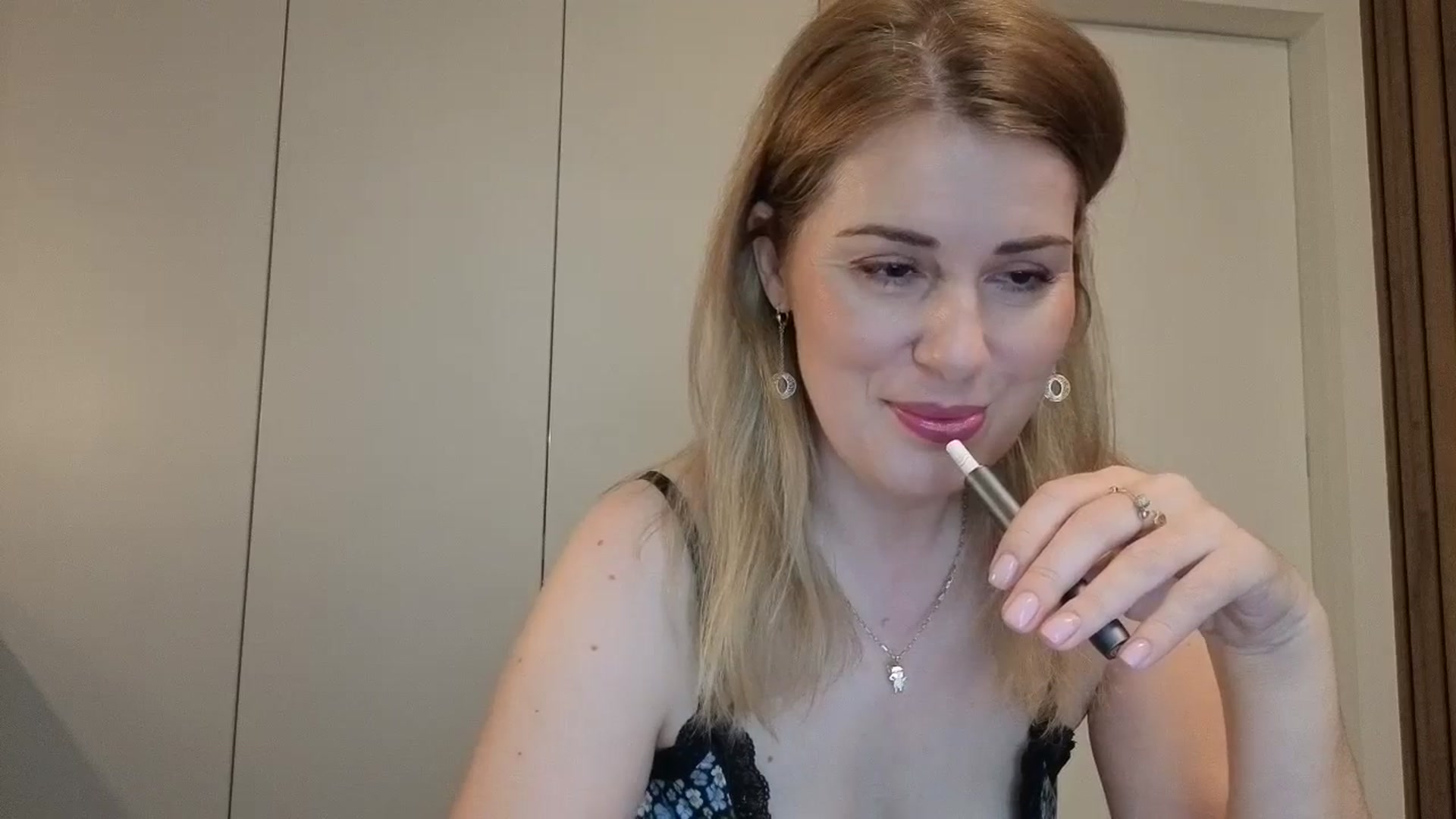 Gallery image thumbnail from PrettyWomen31's myfreecams stream on, 01/26/2026, 07:53 image 2 of 20