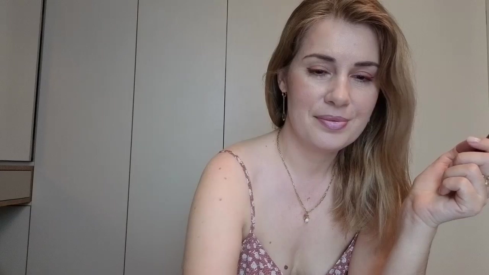Gallery image thumbnail from PrettyWomen31's myfreecams stream on, 01/28/2026, 09:06 image 2 of 20