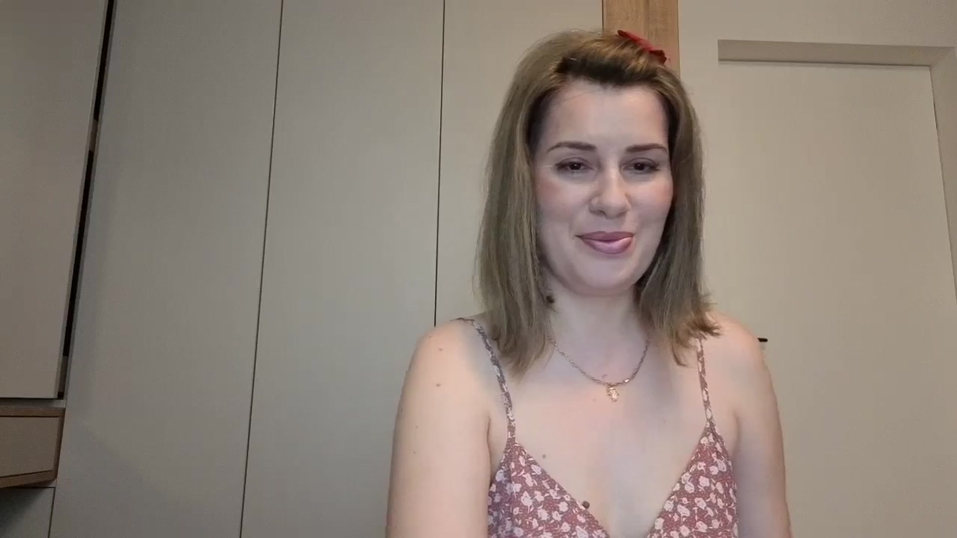 Gallery image thumbnail from PrettyWomen31's myfreecams stream on, 02/17/2026, 10:15 image 5 of 20
