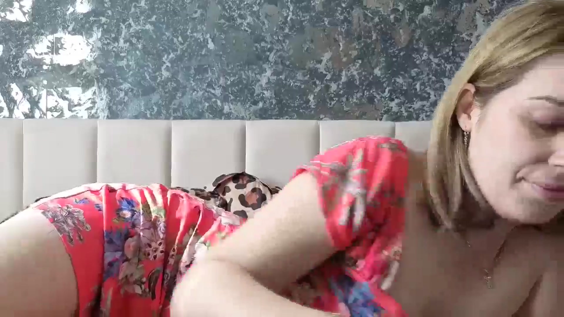 Gallery image thumbnail from PrettyWomen31's myfreecams stream on, 03/11/2026, 08:48 image 6 of 20