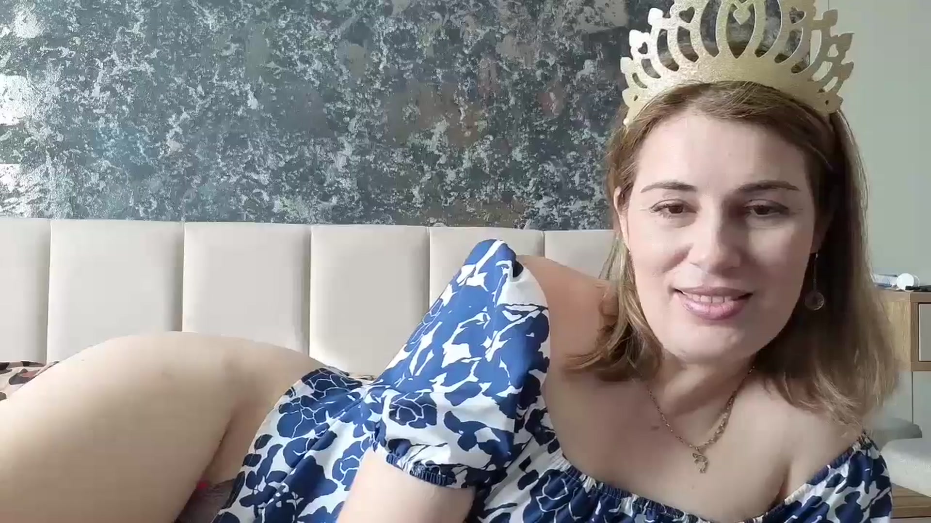 Gallery image thumbnail from PrettyWomen31's myfreecams stream on, 03/18/2026, 09:47 image 8 of 20