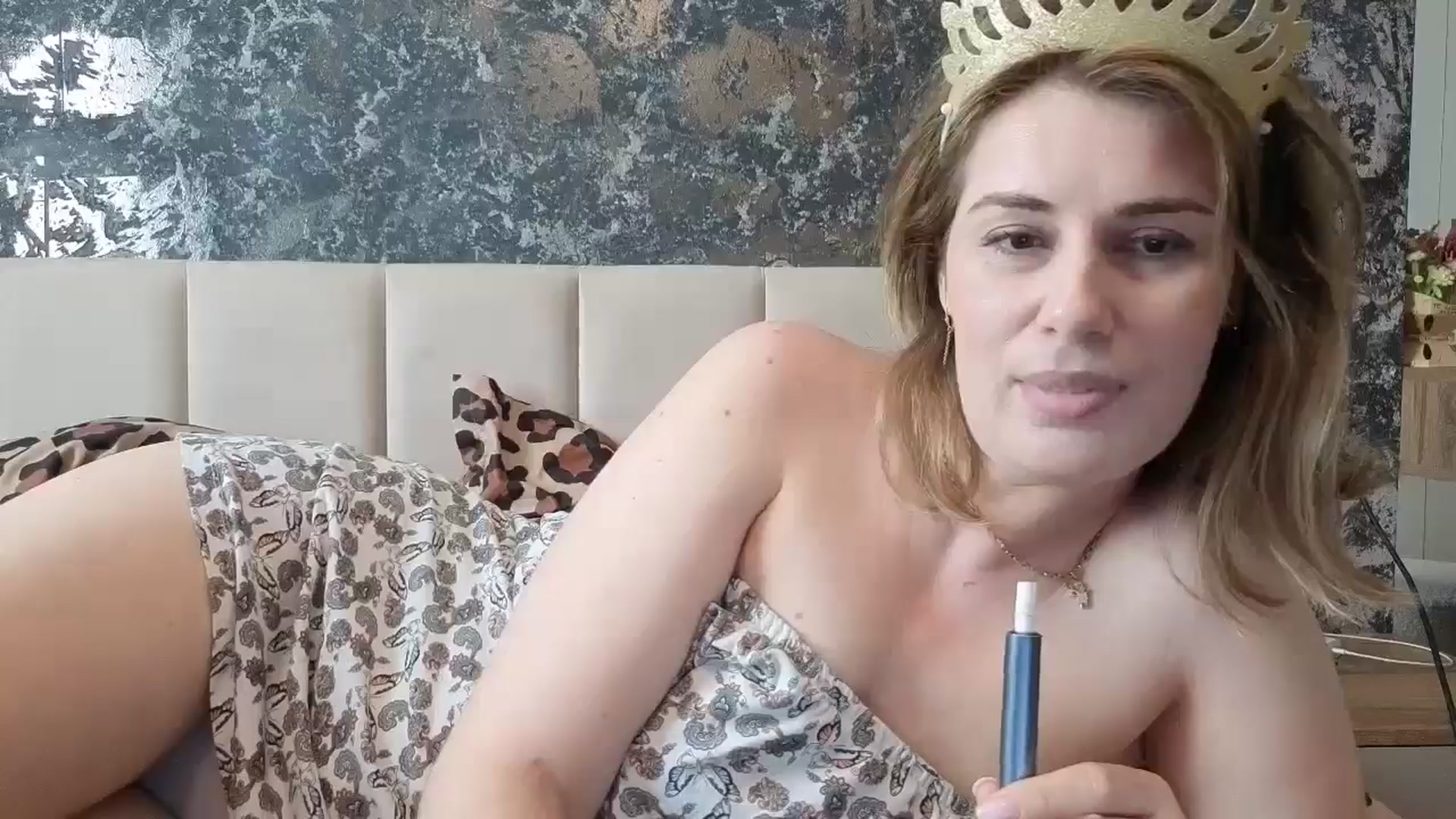 Gallery image thumbnail from PrettyWomen31's myfreecams stream on, 03/20/2026, 09:41 image 5 of 20