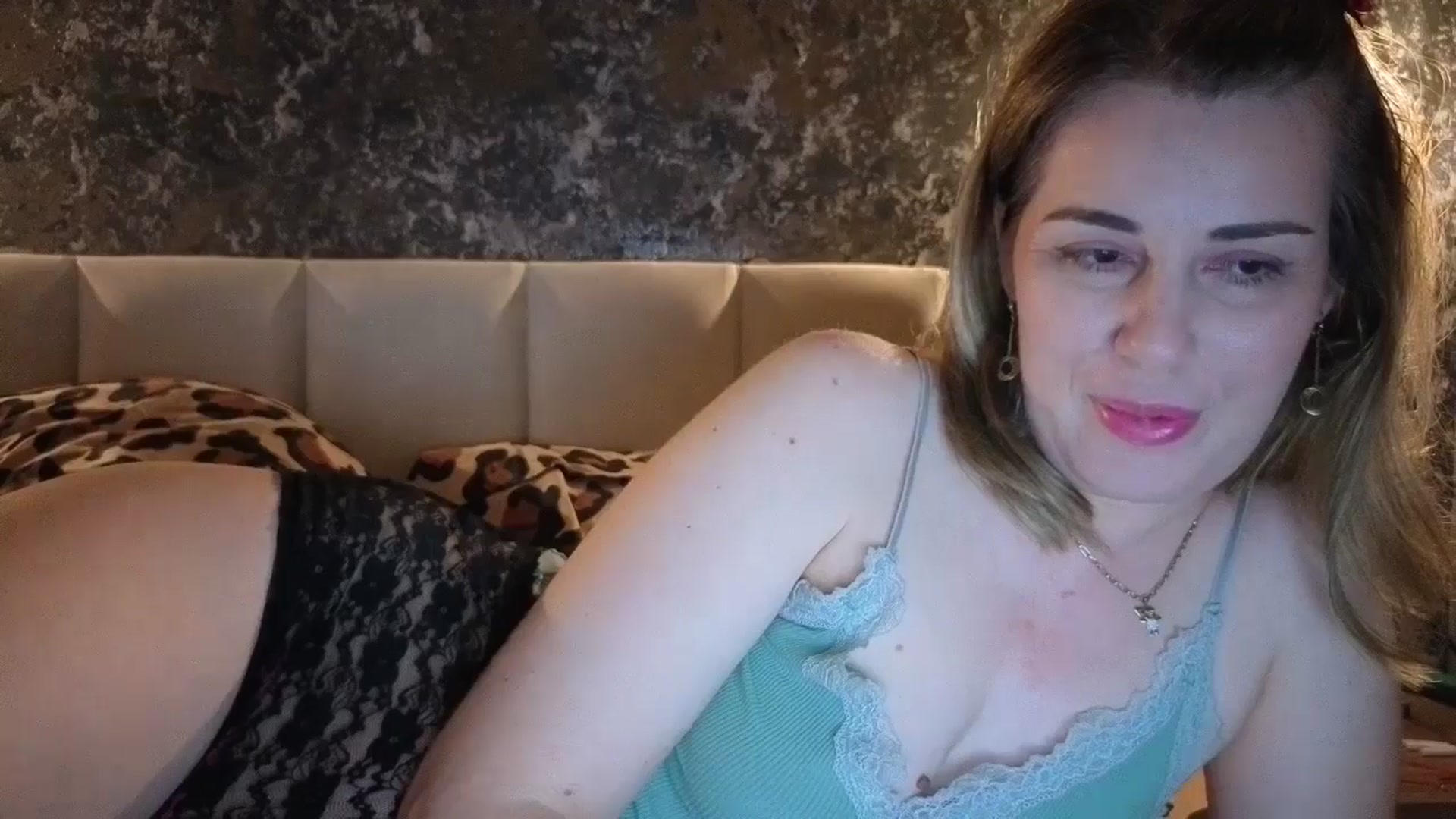 Gallery image thumbnail from PrettyWomen31's myfreecams stream on, 03/31/2026, 21:20 image 20 of 20