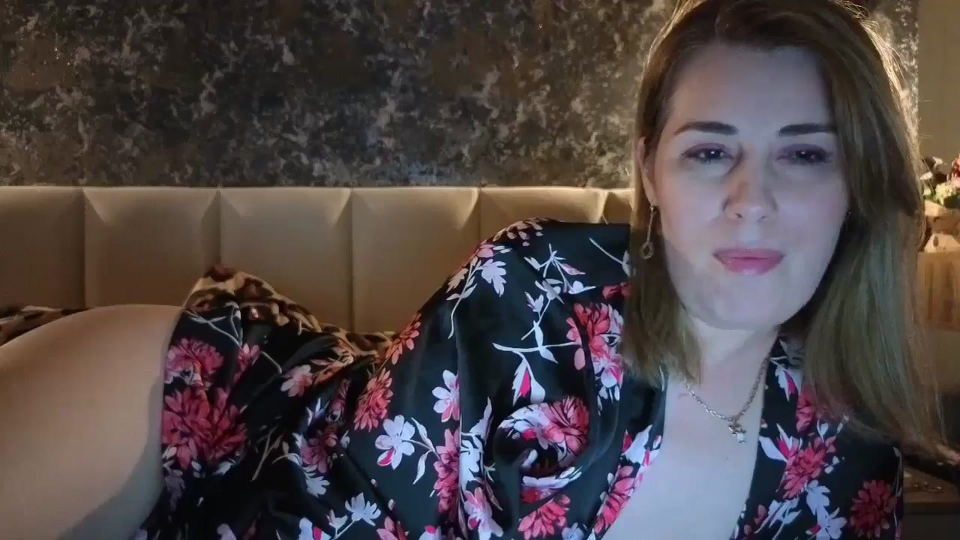 Gallery image thumbnail from PrettyWomen31's myfreecams stream on, 04/02/2026, 18:51 image 10 of 20