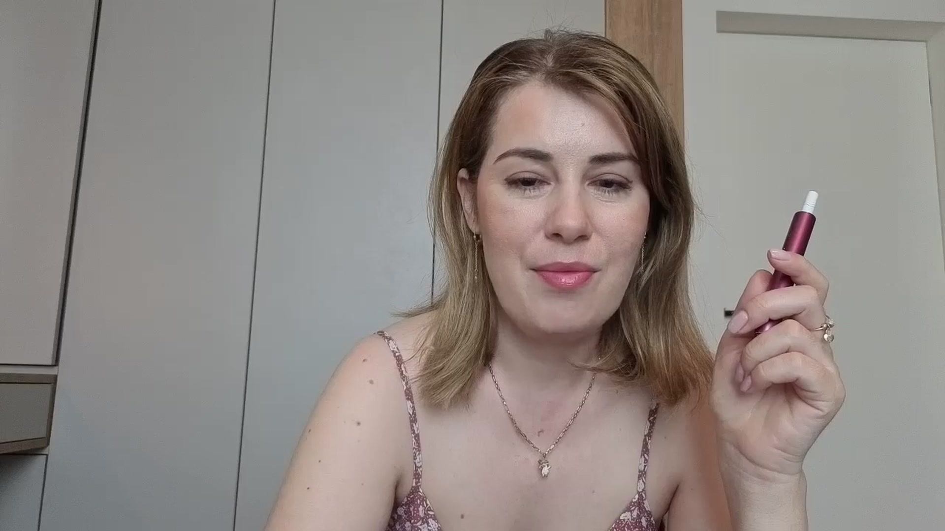Gallery image thumbnail from PrettyWomen31's myfreecams stream on, 04/10/2026, 08:46 image 3 of 20