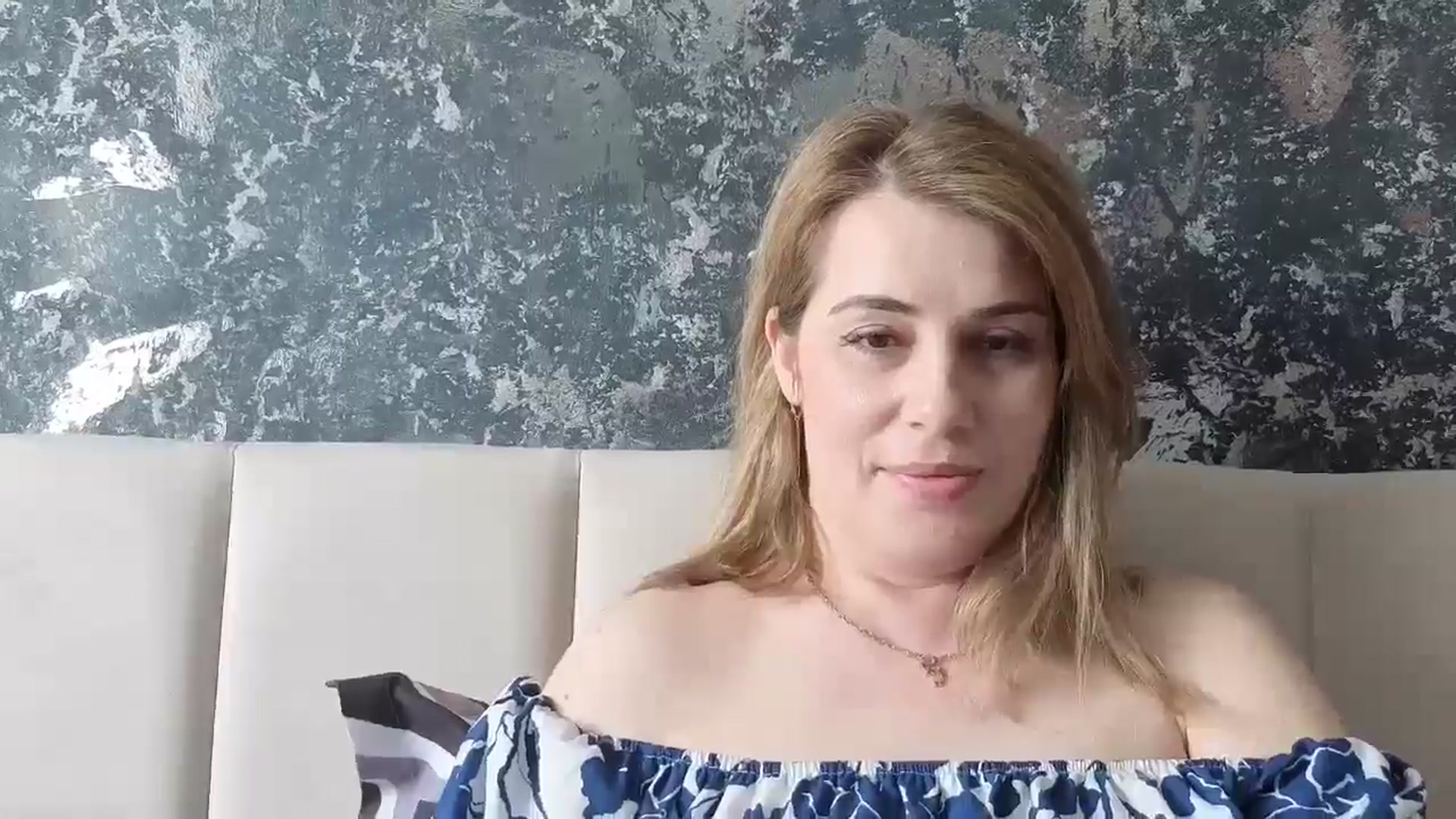 Gallery image thumbnail from PrettyWomen31's myfreecams stream on, 04/15/2026, 08:59 image 18 of 20