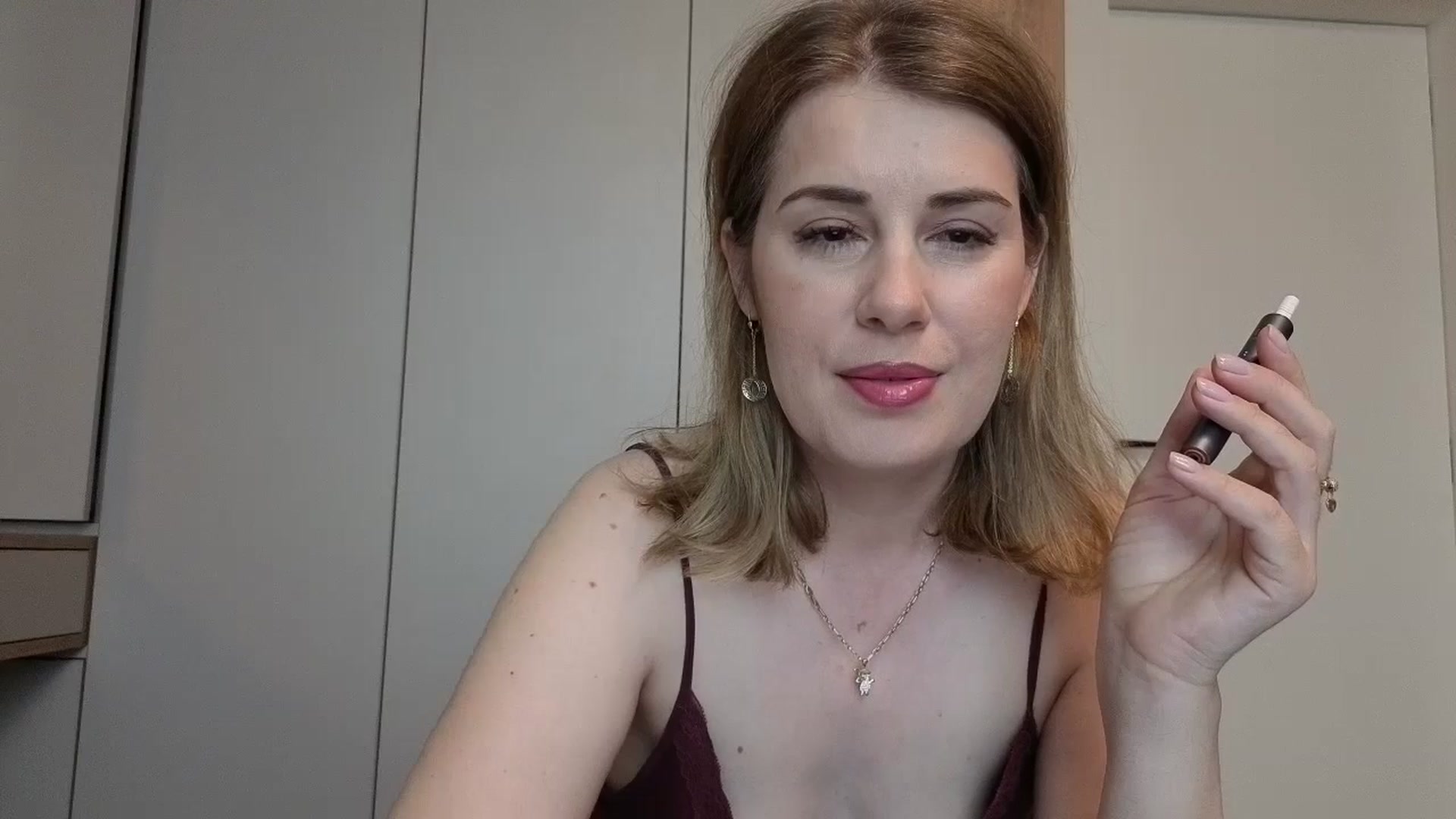 Gallery image thumbnail from PrettyWomen31's myfreecams stream on, 04/22/2026, 06:08 image 9 of 20