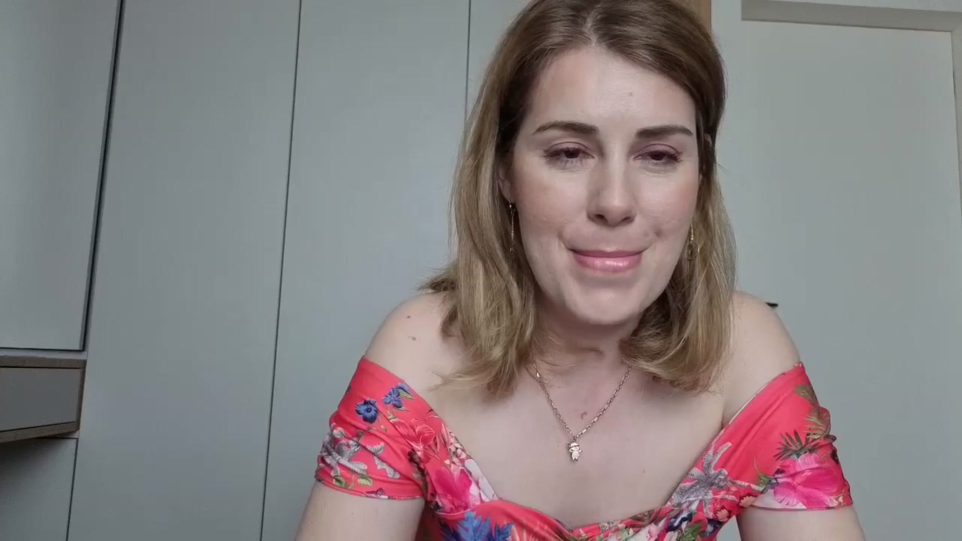 Gallery image thumbnail from PrettyWomen31's myfreecams stream on, 05/07/2026, 08:59 image 2 of 20