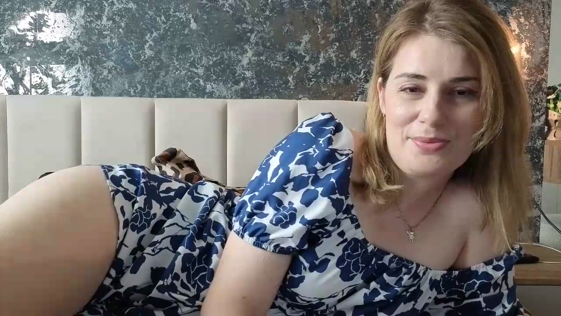 Gallery image thumbnail from PrettyWomen31's myfreecams stream on, 05/14/2026, 09:02 image 12 of 20
