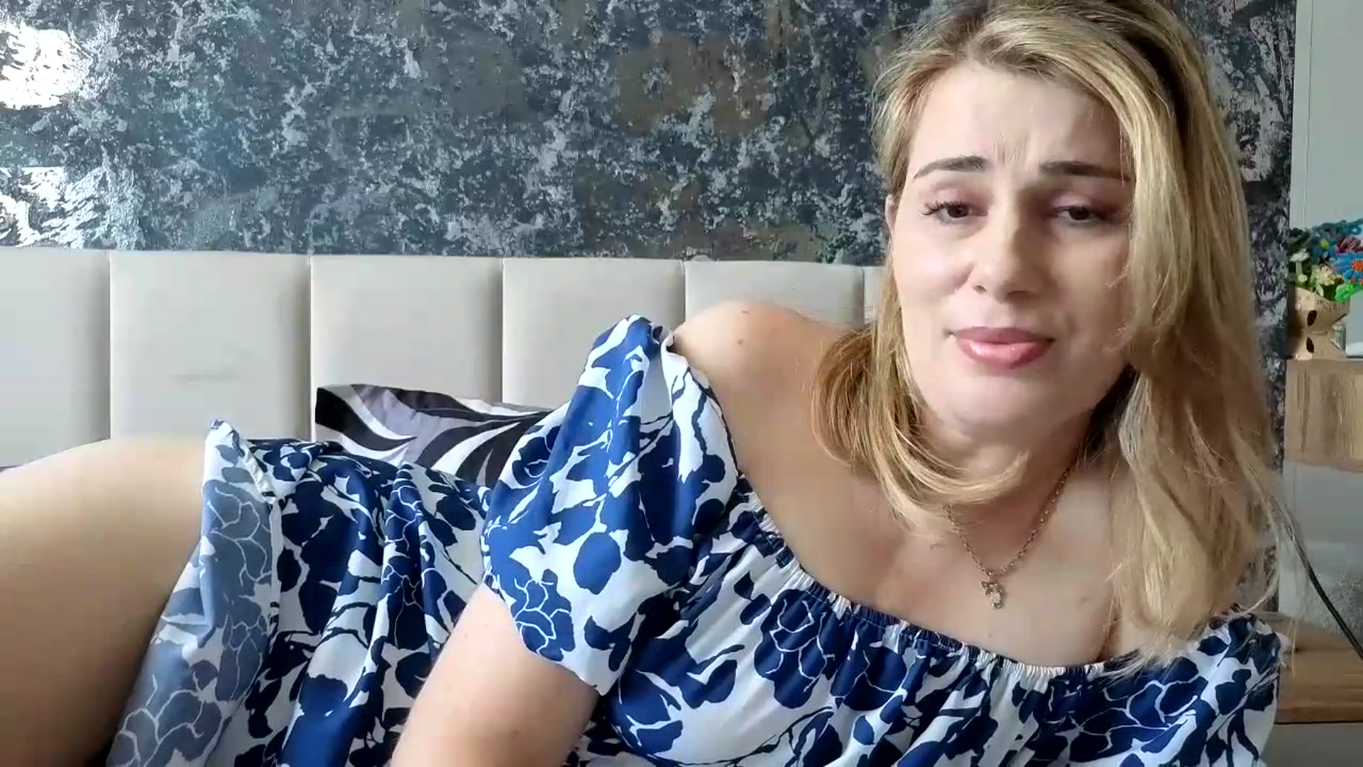 Gallery image thumbnail from PrettyWomen31's myfreecams stream on, 06/19/2026, 09:12 image 20 of 20