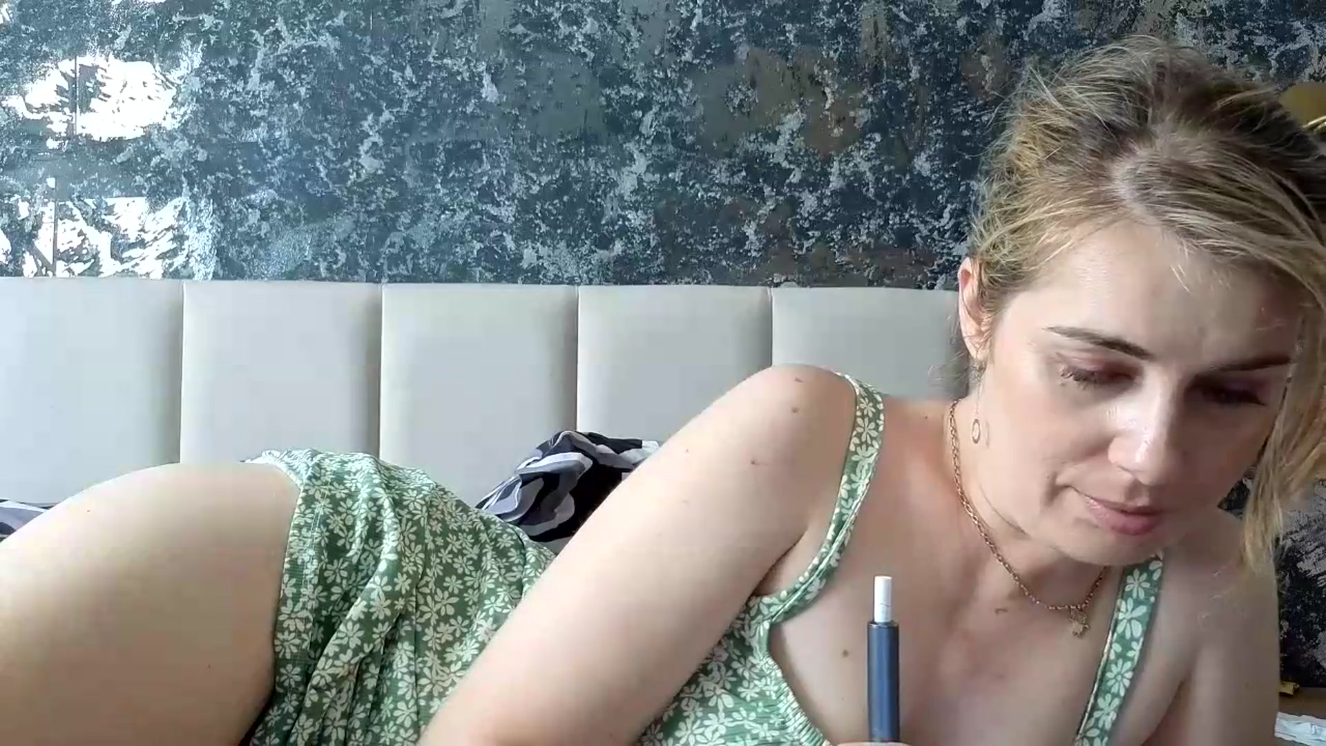Gallery image thumbnail from PrettyWomen31's myfreecams stream on, 07/01/2026, 11:39 image 4 of 20