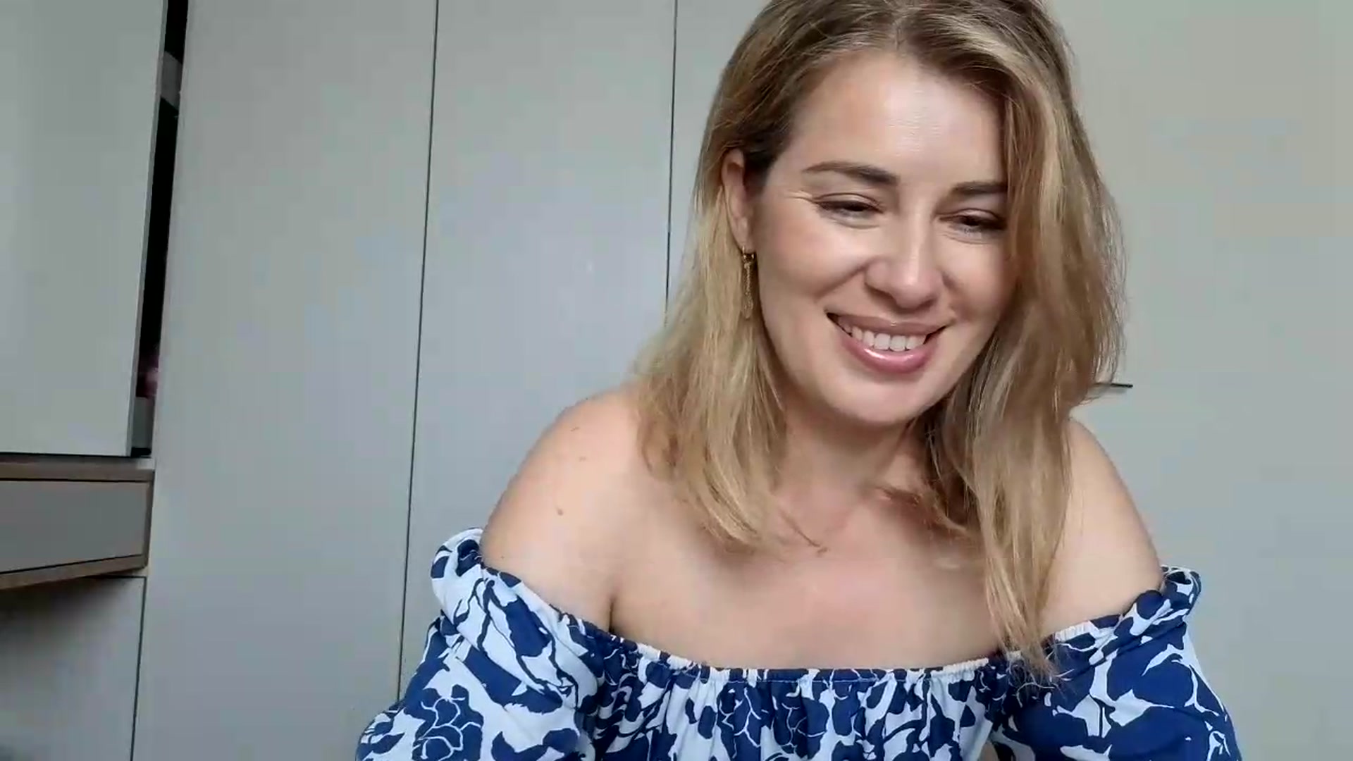 Gallery image thumbnail from PrettyWomen31's myfreecams stream on, 07/20/2026, 06:14 image 2 of 20