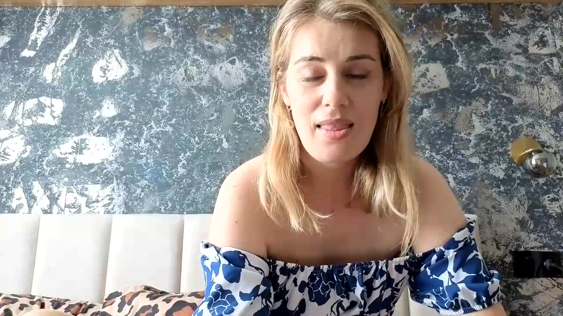 Gallery image thumbnail from PrettyWomen31's myfreecams stream on, 07/30/2026, 08:58 image 11 of 20