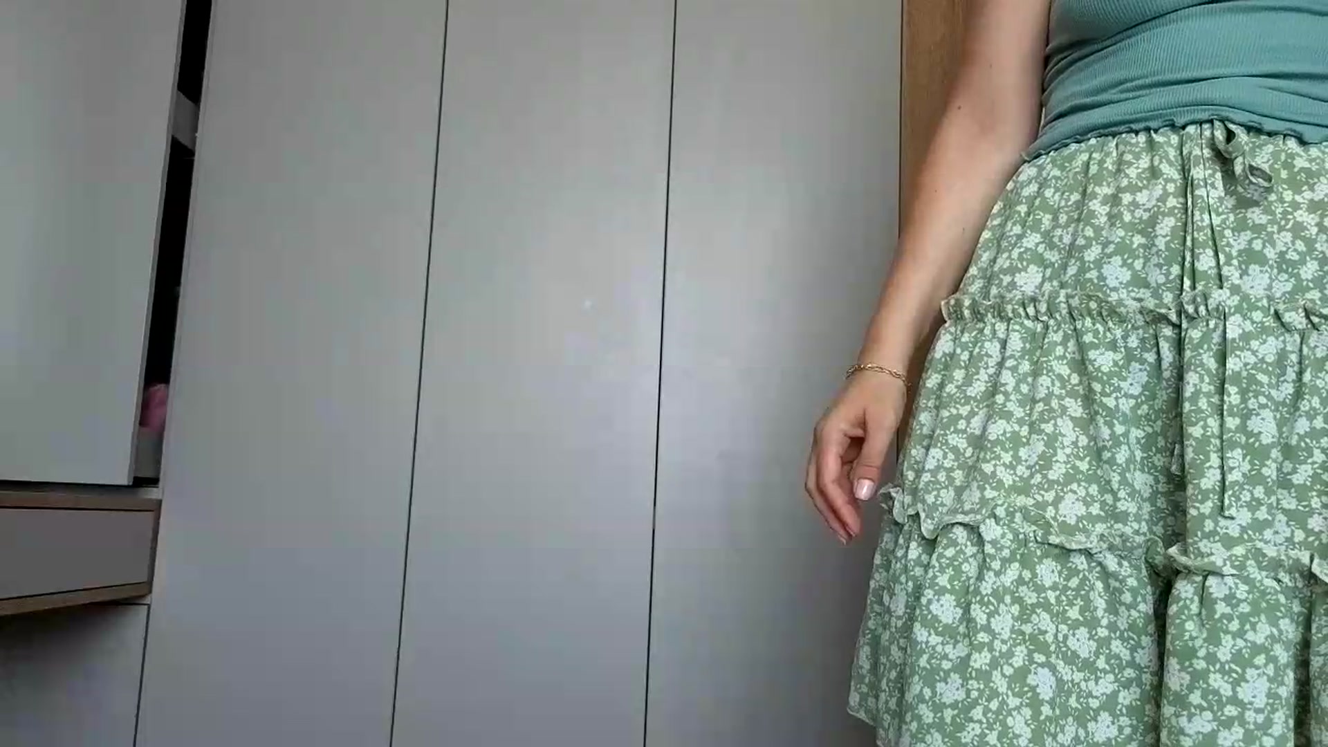 Gallery image thumbnail from PrettyWomen31's myfreecams stream on, 08/03/2026, 07:31 image 2 of 20