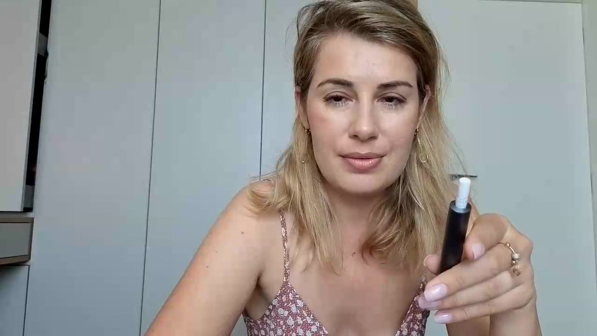Gallery image thumbnail from PrettyWomen31's myfreecams stream on, 08/18/2026, 06:18 image 8 of 20
