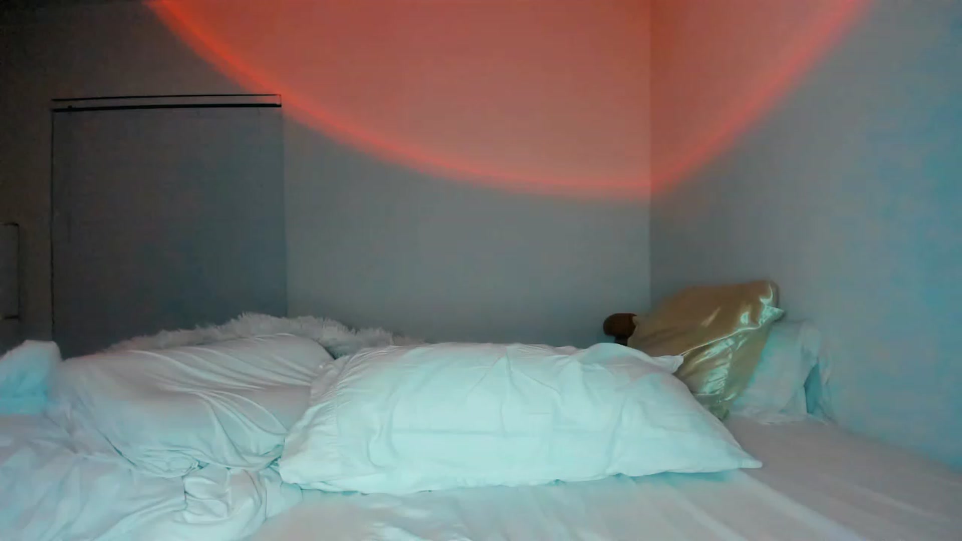 Gallery image thumbnail from PrettyX0Kat's myfreecams stream on, 03/09/2023, 06:00 image 16 of 20