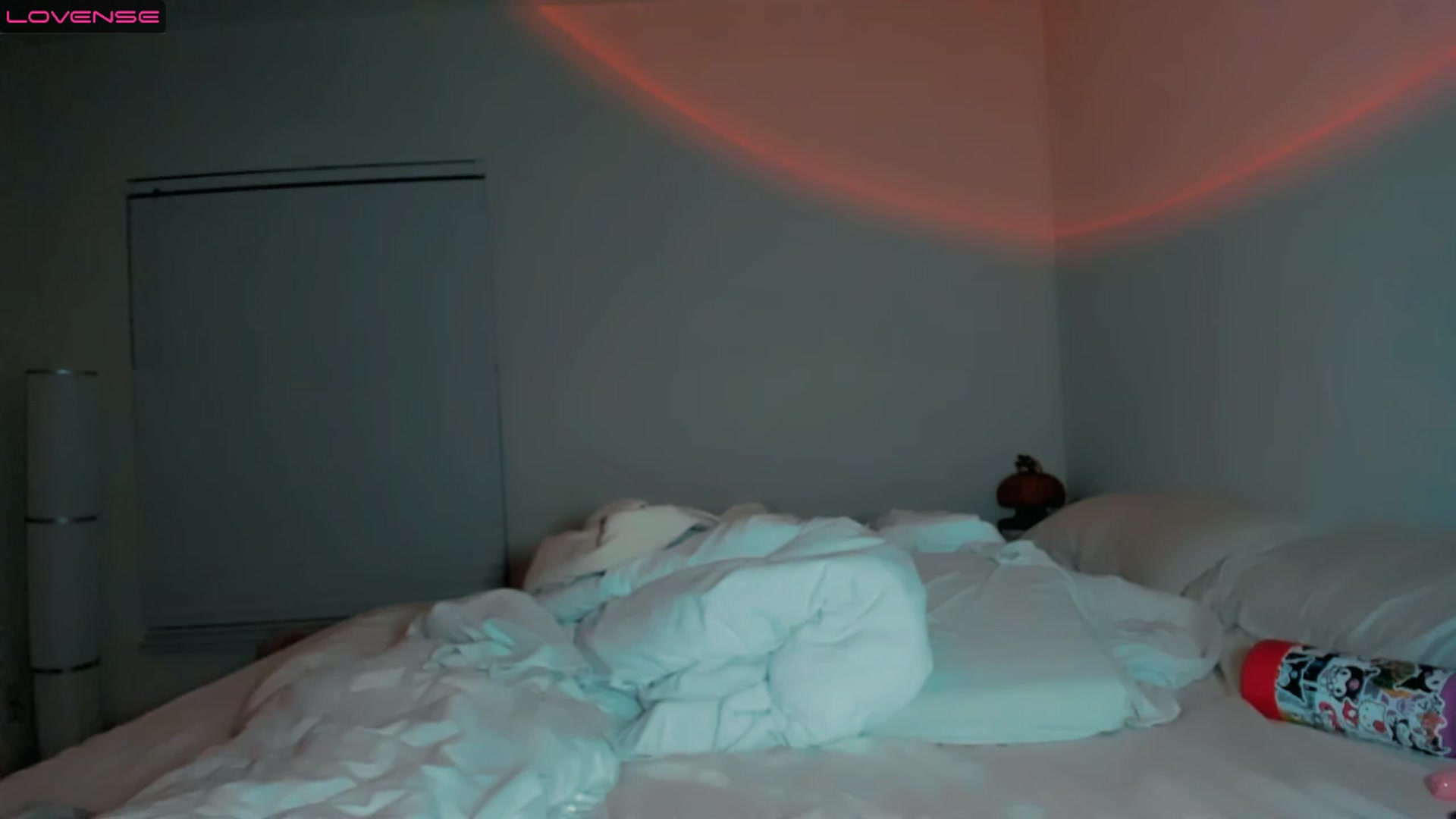Gallery image thumbnail from PrettyX0Kat's myfreecams stream on, 03/18/2023, 04:54 image 16 of 20