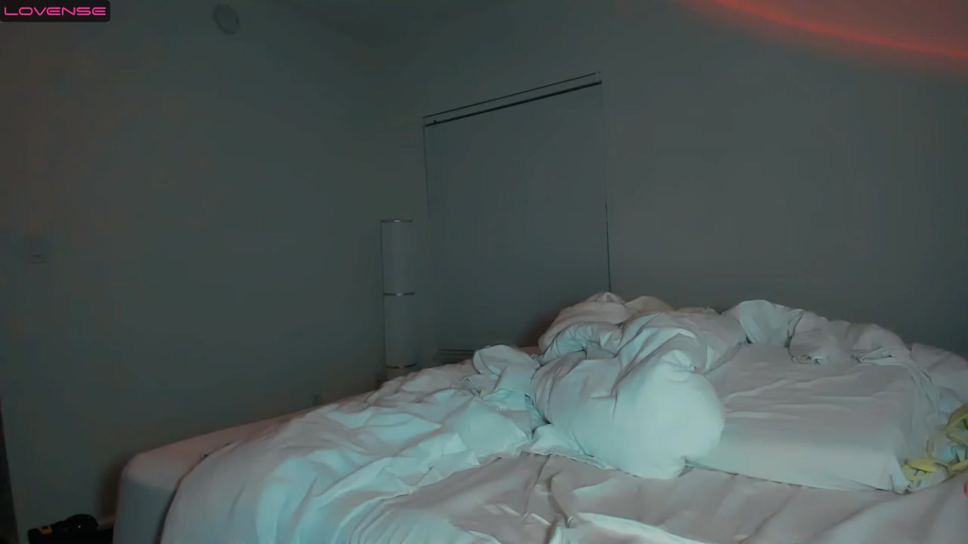 Gallery image thumbnail from PrettyX0Kat's myfreecams stream on, 03/18/2023, 06:29 image 6 of 20