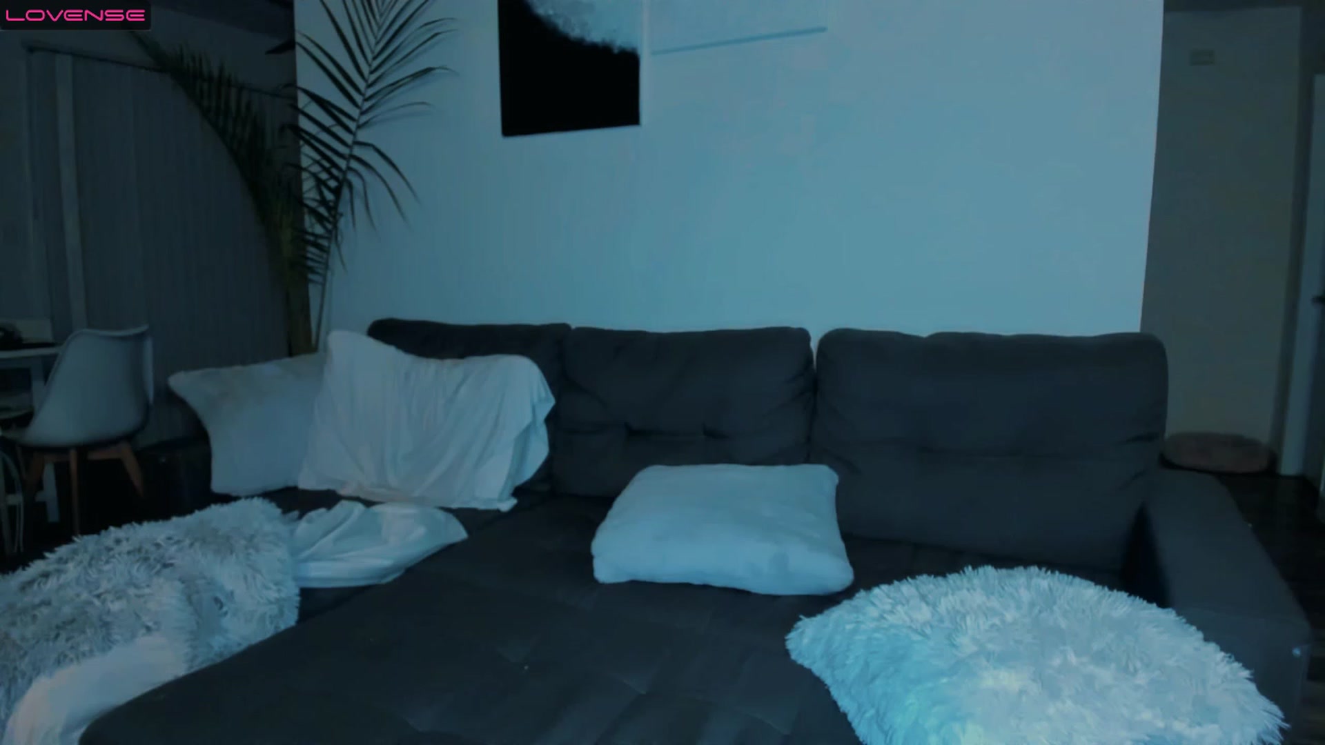 Gallery image thumbnail from PrettyX0Kat's myfreecams stream on, 04/01/2023, 04:19 image 14 of 20