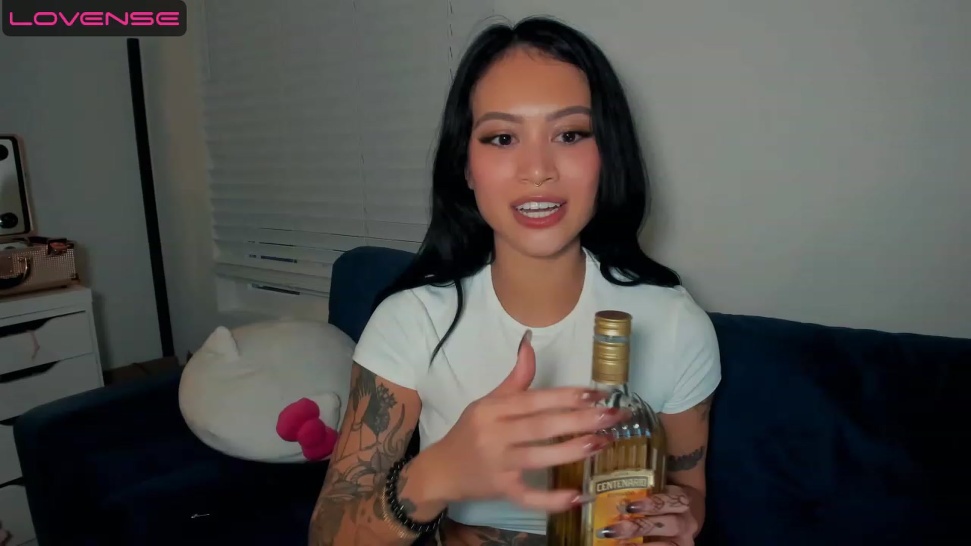 Gallery image thumbnail from PrettyX0Kat's myfreecams stream on, 04/21/2023, 03:53 image 5 of 20