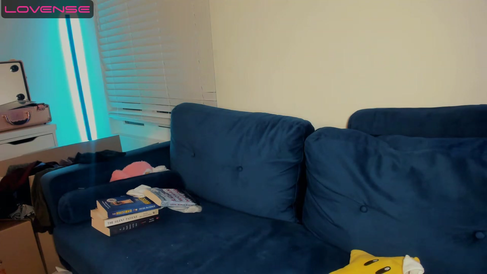 Gallery image thumbnail from PrettyX0Kat's myfreecams stream on, 05/13/2023, 05:12 image 13 of 20