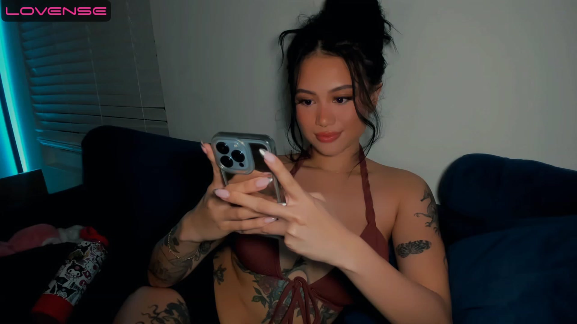 Gallery image thumbnail from PrettyX0Kat's myfreecams stream on, 05/18/2023, 04:07 image 4 of 20