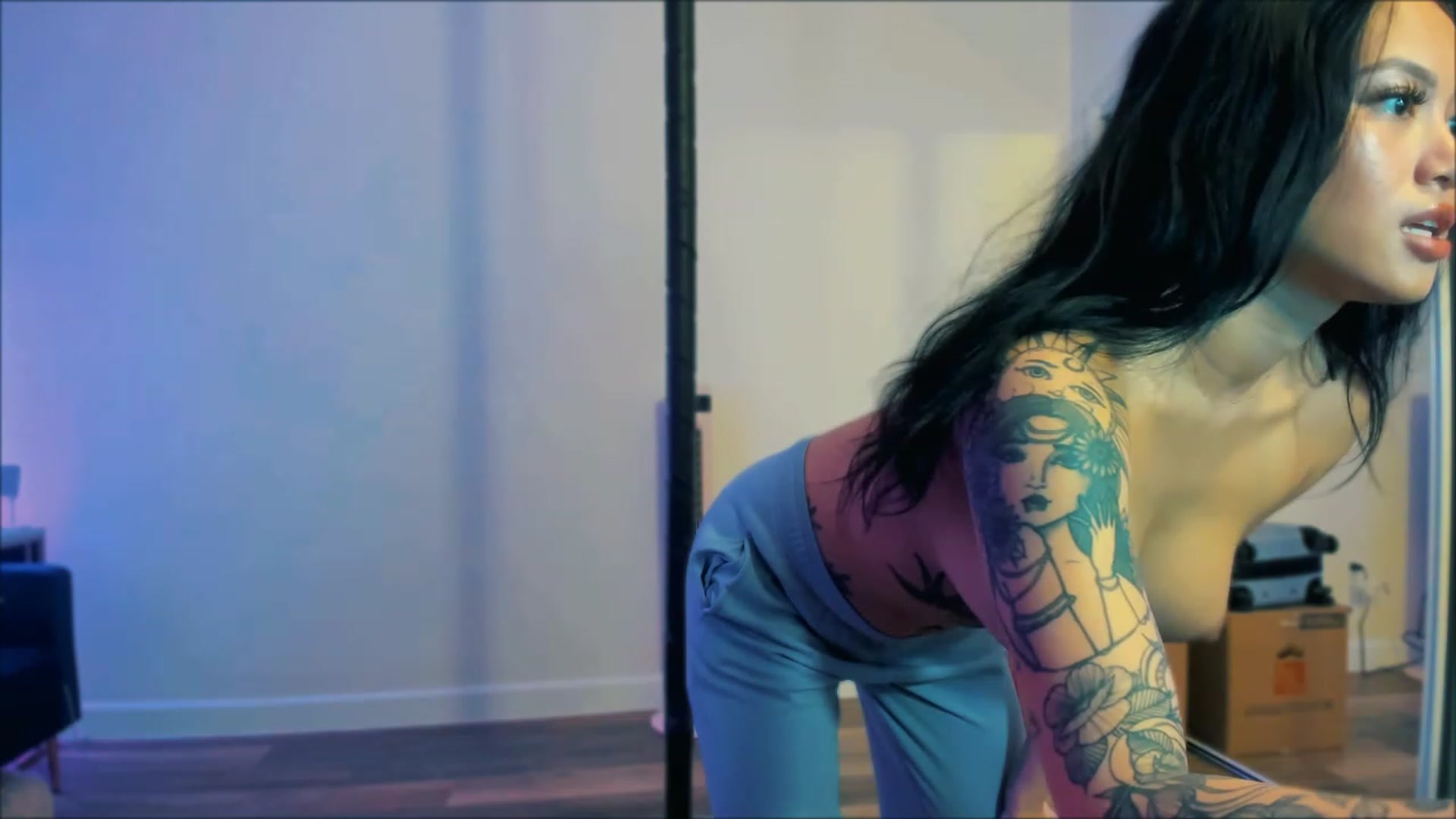 Gallery image thumbnail from PrettyX0Kat's myfreecams stream on, 05/27/2023, 03:17 image 16 of 20