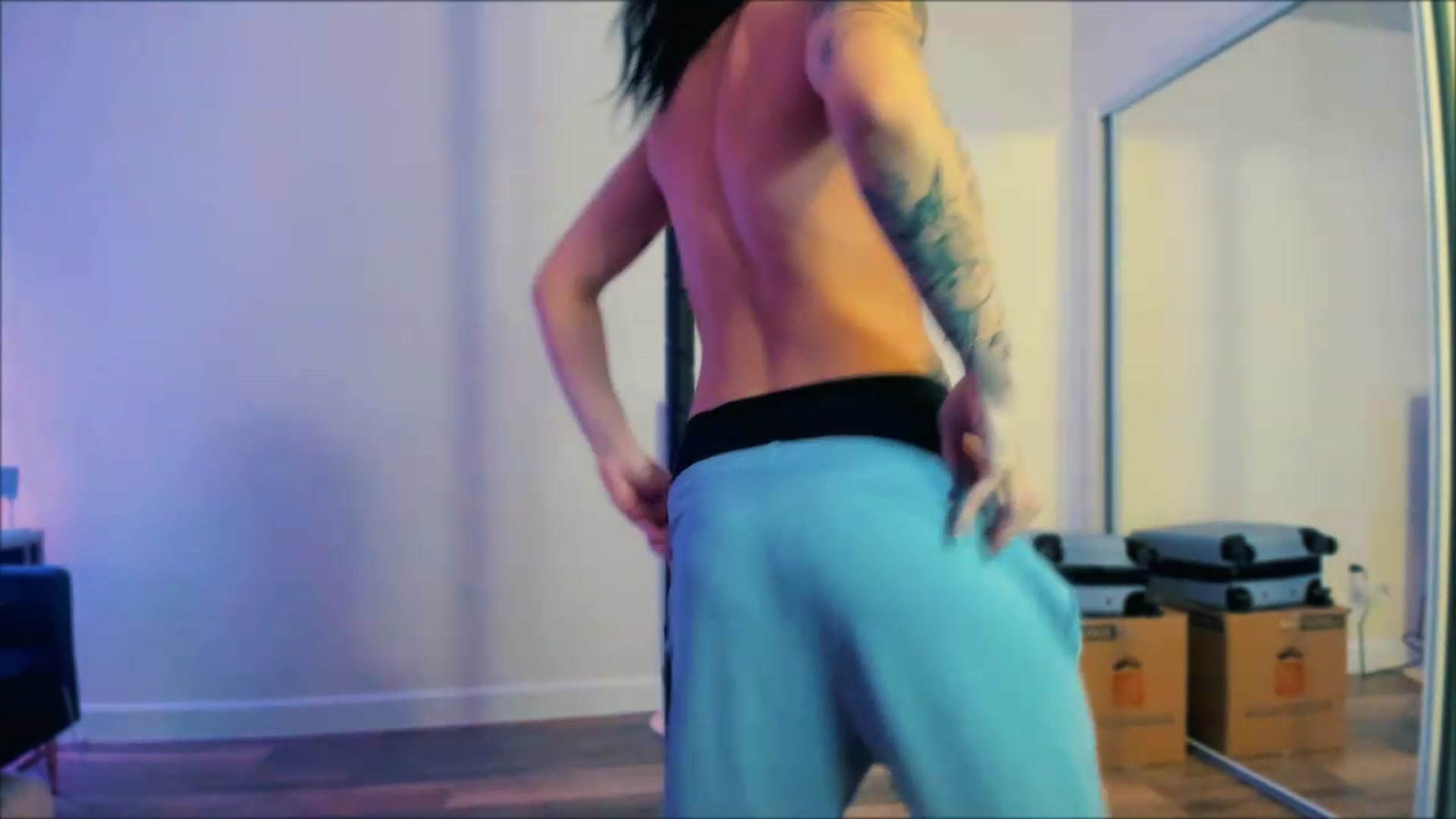 Gallery image thumbnail from PrettyX0Kat's myfreecams stream on, 05/27/2023, 03:17 image 18 of 20