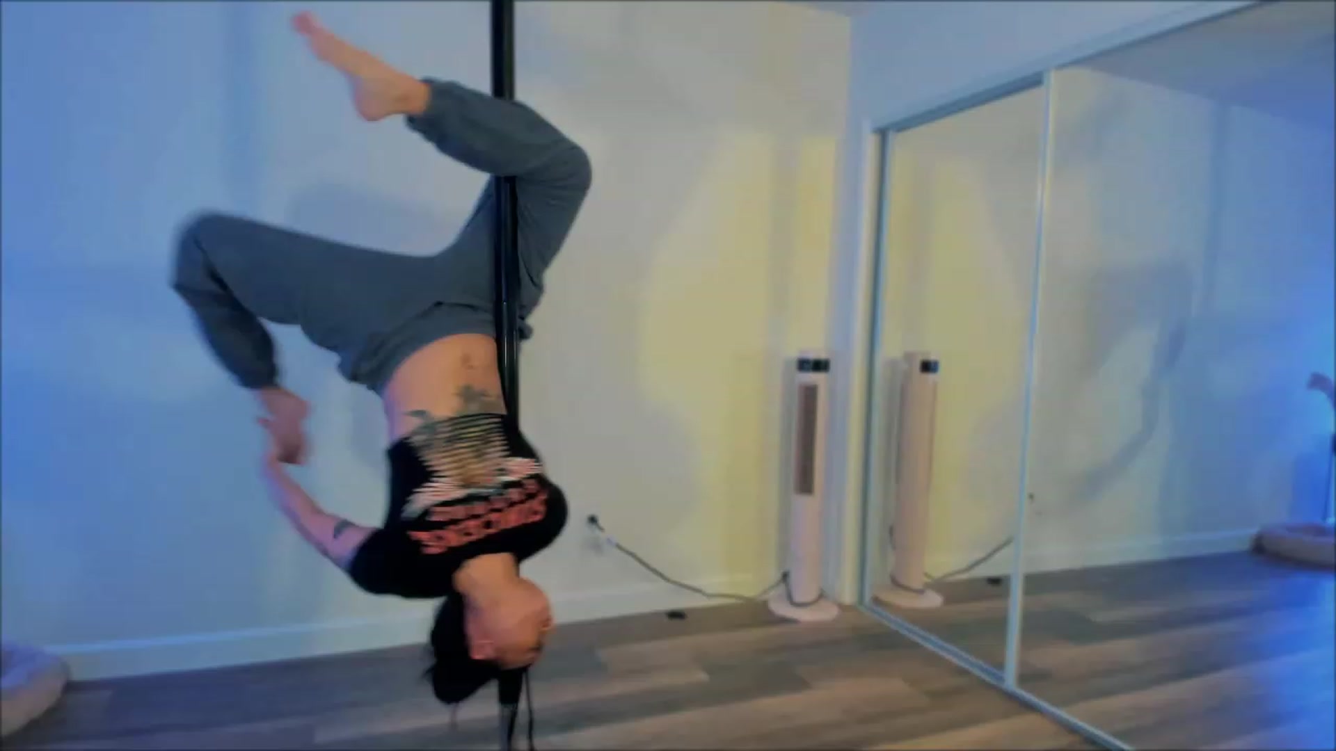 Gallery image thumbnail from PrettyX0Kat's myfreecams stream on, 06/15/2023, 05:48 image 13 of 20