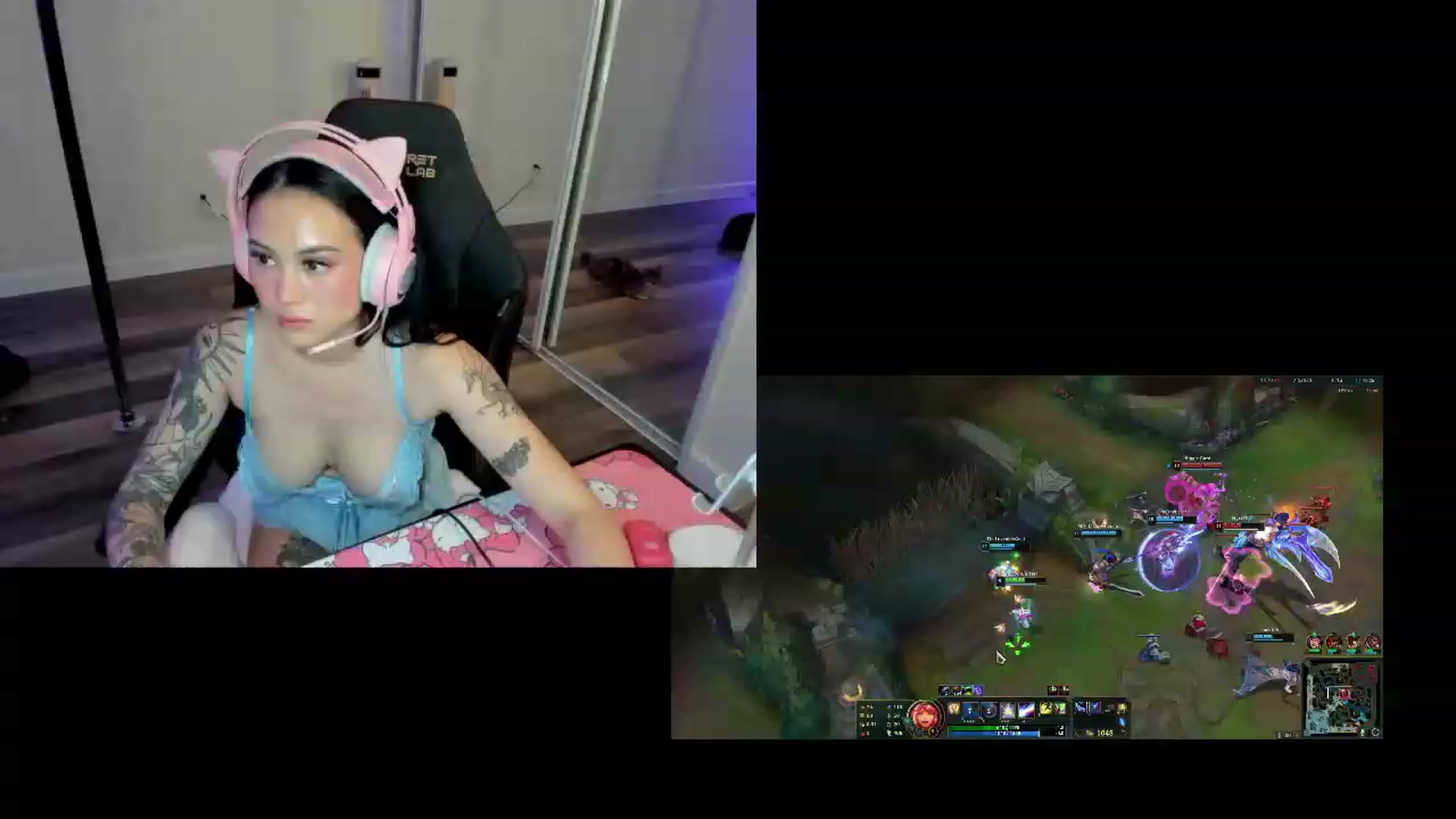 Gallery image thumbnail from PrettyX0Kat's myfreecams stream on, 06/24/2023, 04:35 image 17 of 20