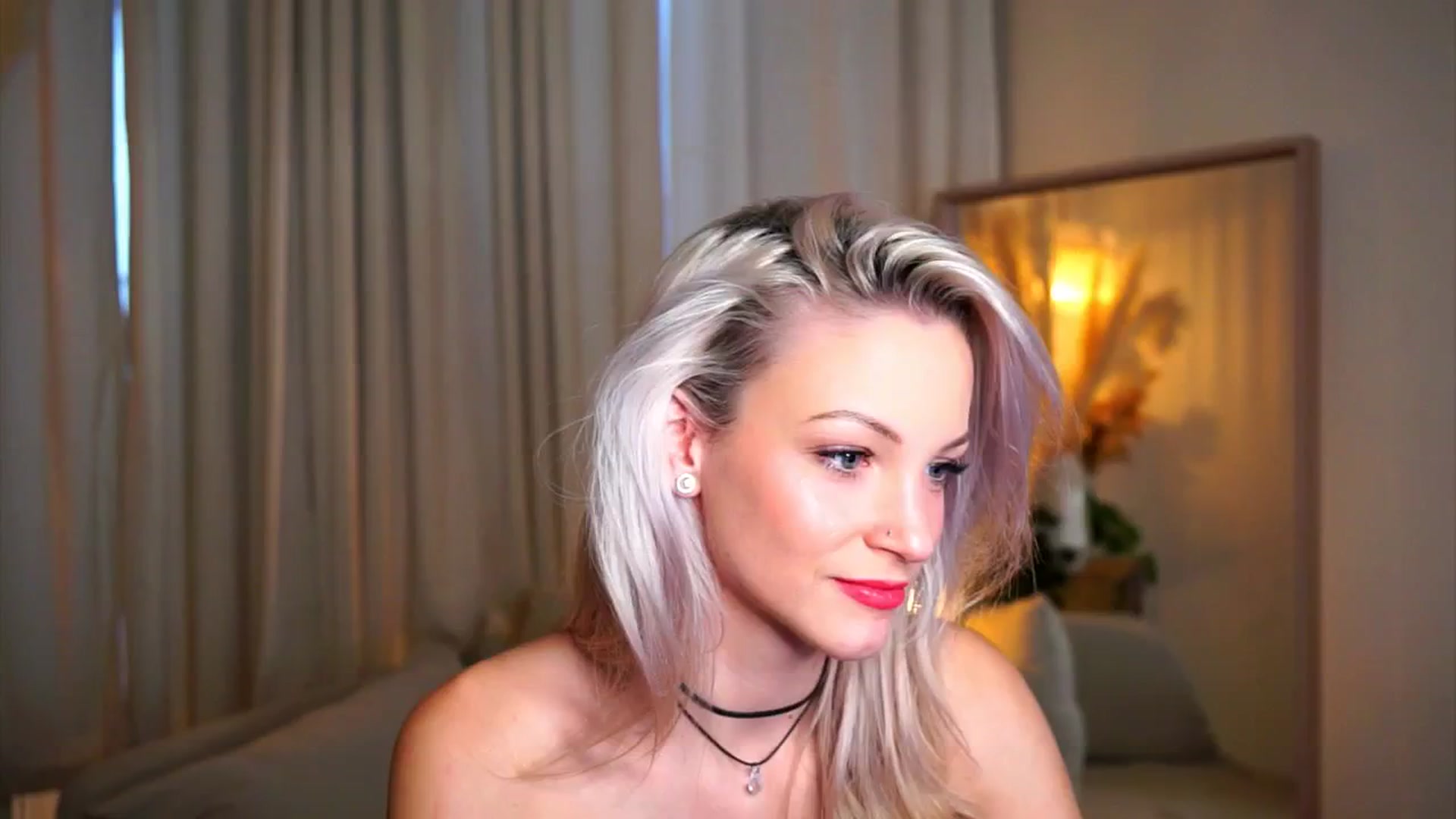 Gallery image thumbnail from Pretty_Choice's myfreecams stream on, 10/30/2025, 13:12 image 13 of 20