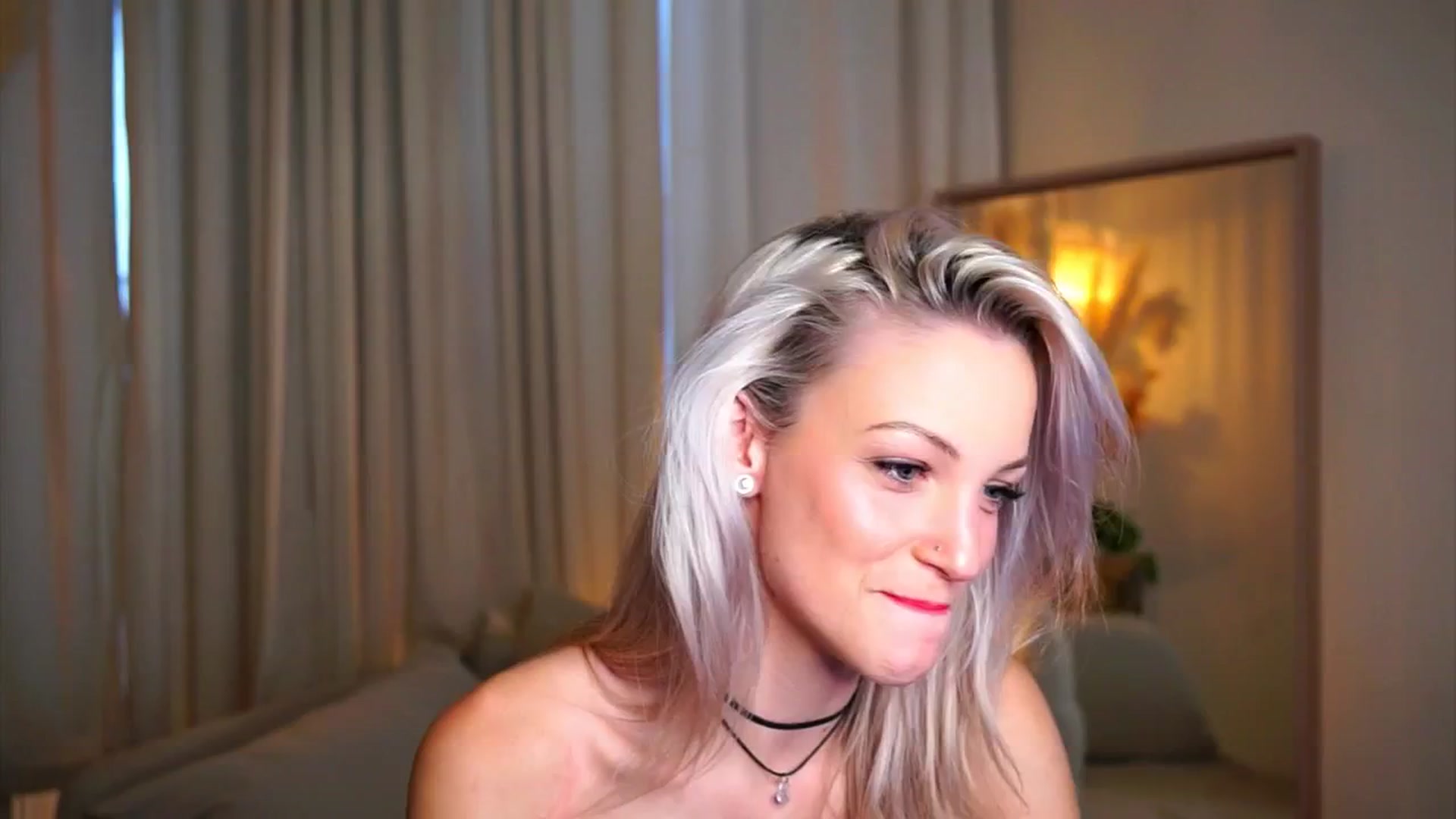 Gallery image thumbnail from Pretty_Choice's myfreecams stream on, 10/30/2025, 13:12 image 15 of 20