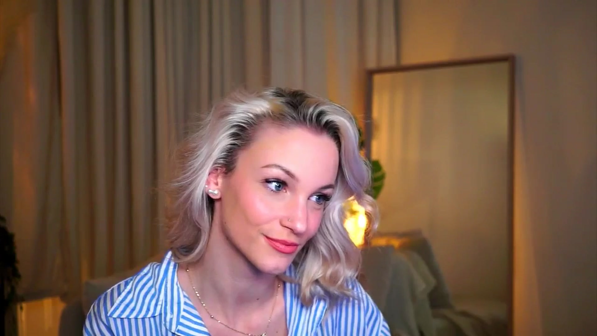Gallery image thumbnail from Pretty_Choice's myfreecams stream on, 11/04/2025, 16:56 image 11 of 20